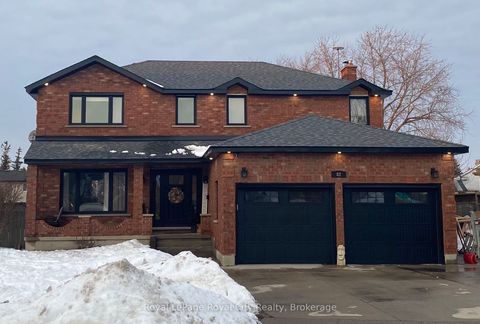 82 Gunn Avenue Cambridge ON N3C 3J7