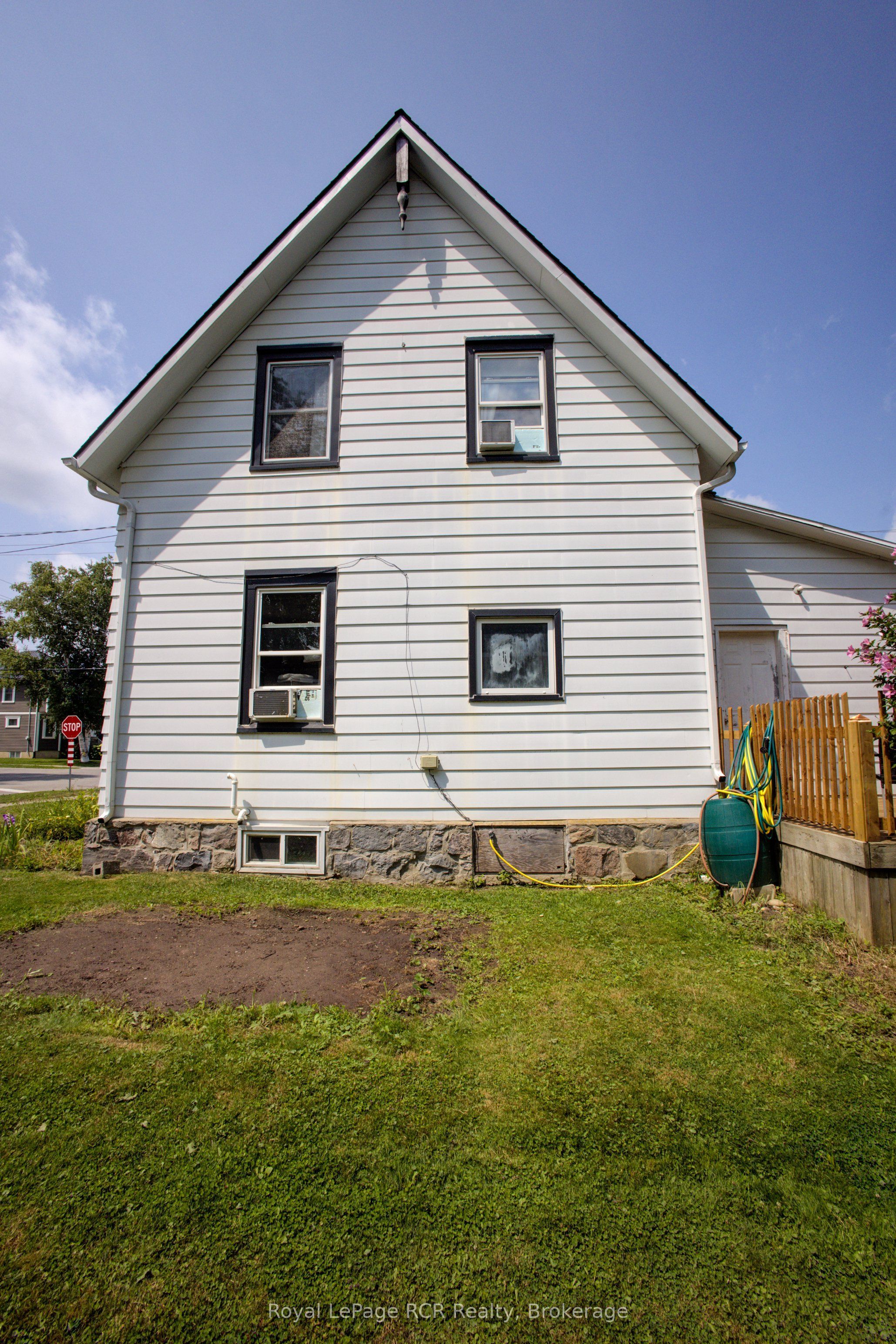 210 Davidson Avenue N