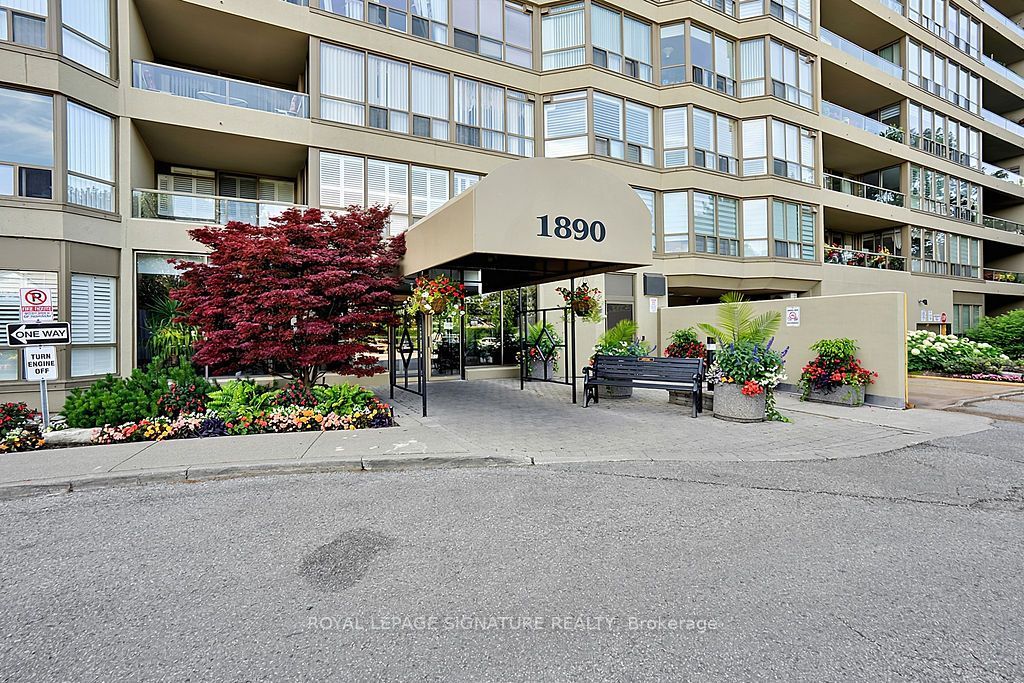 1890 Valley Farm Road 1109