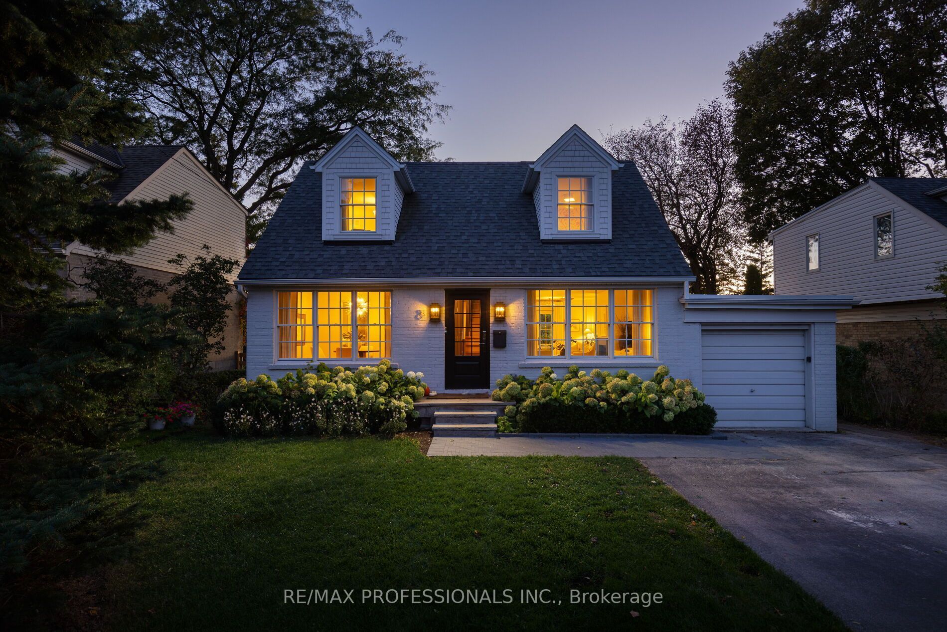 8 Glenn Murray Drive