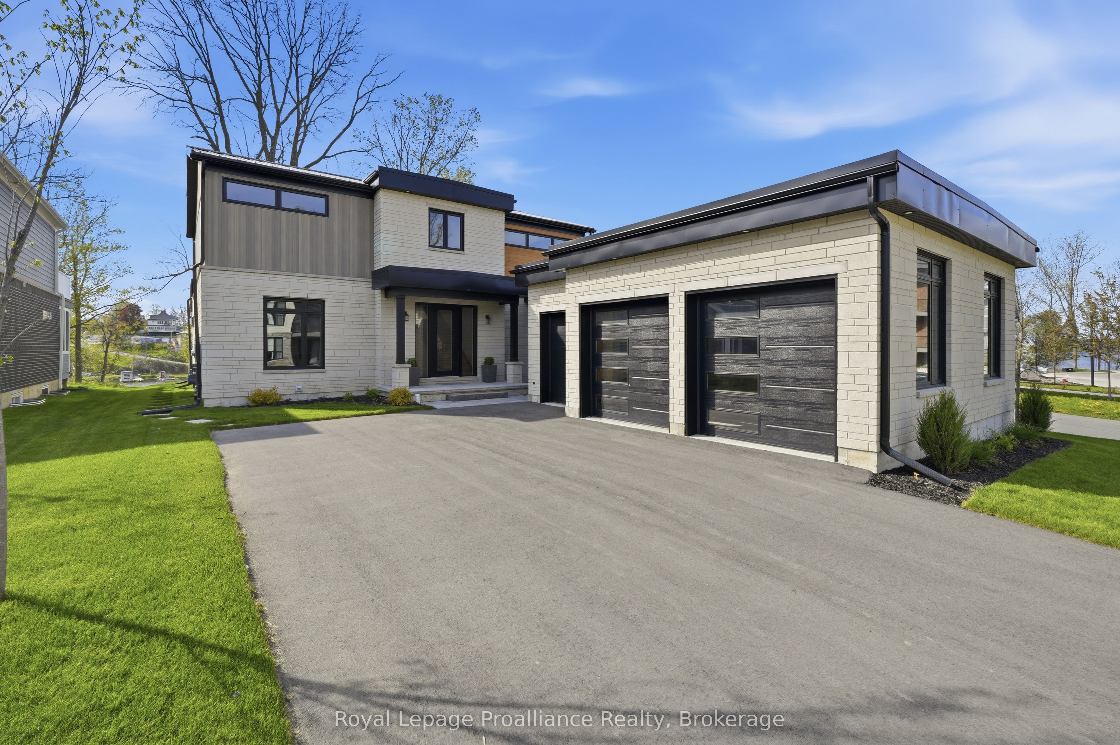 107 Villeneuve Drive