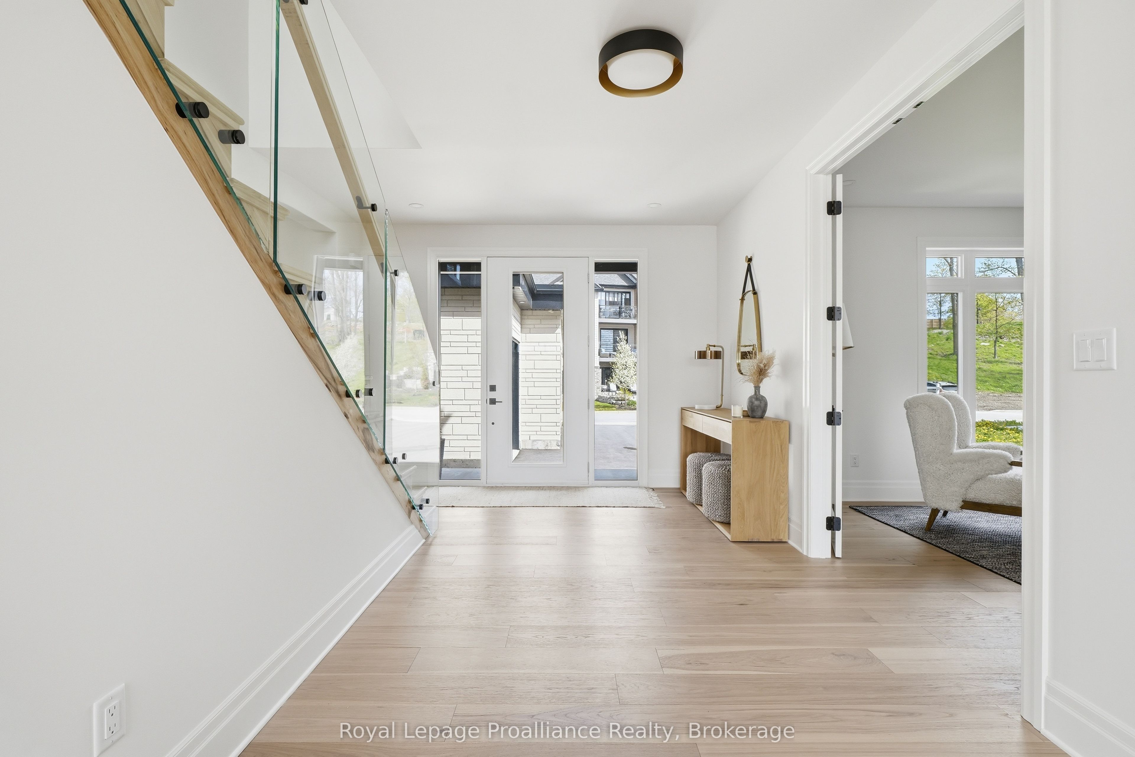 107 Villeneuve Drive