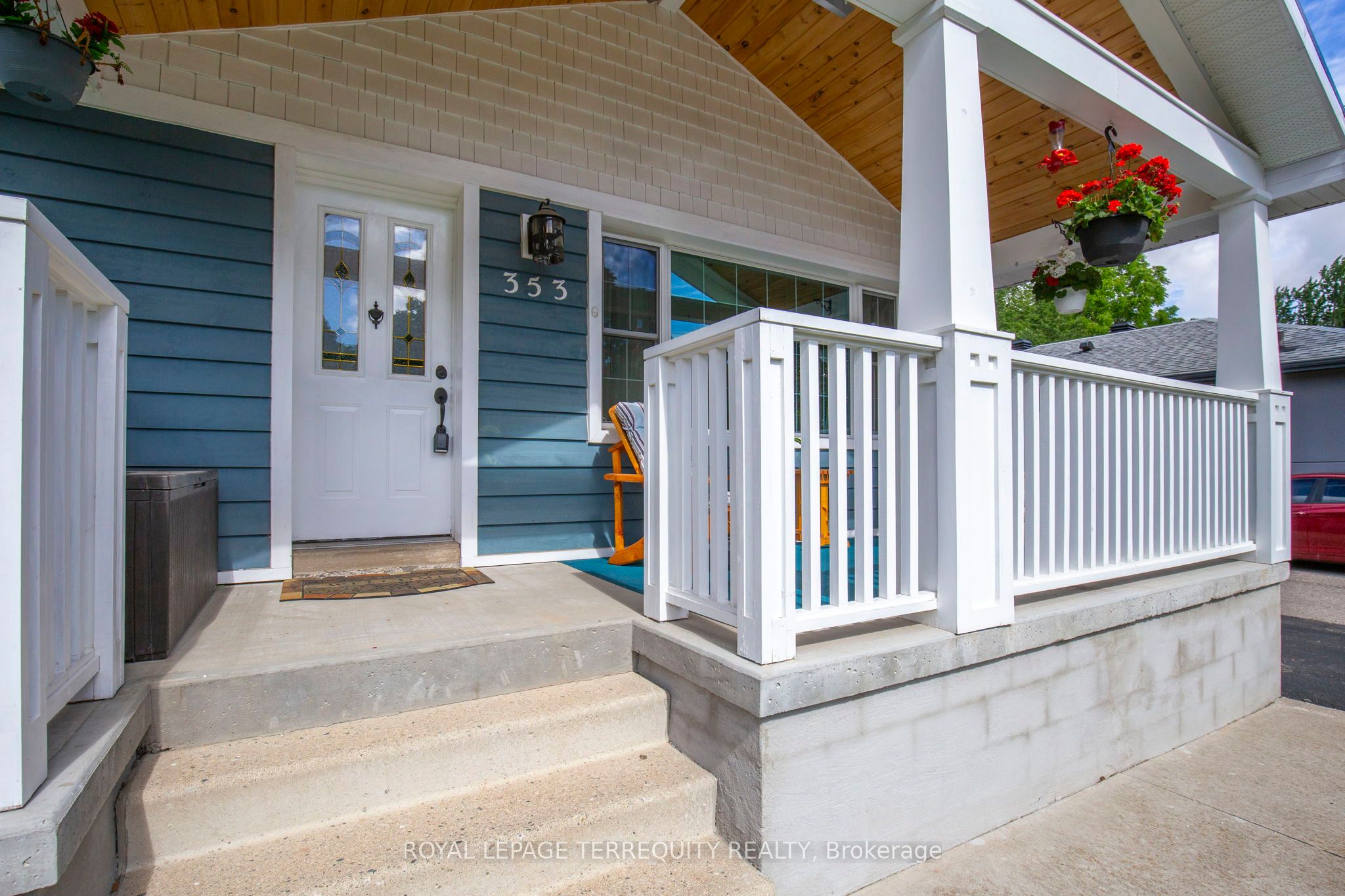 353 Kingsleigh Court