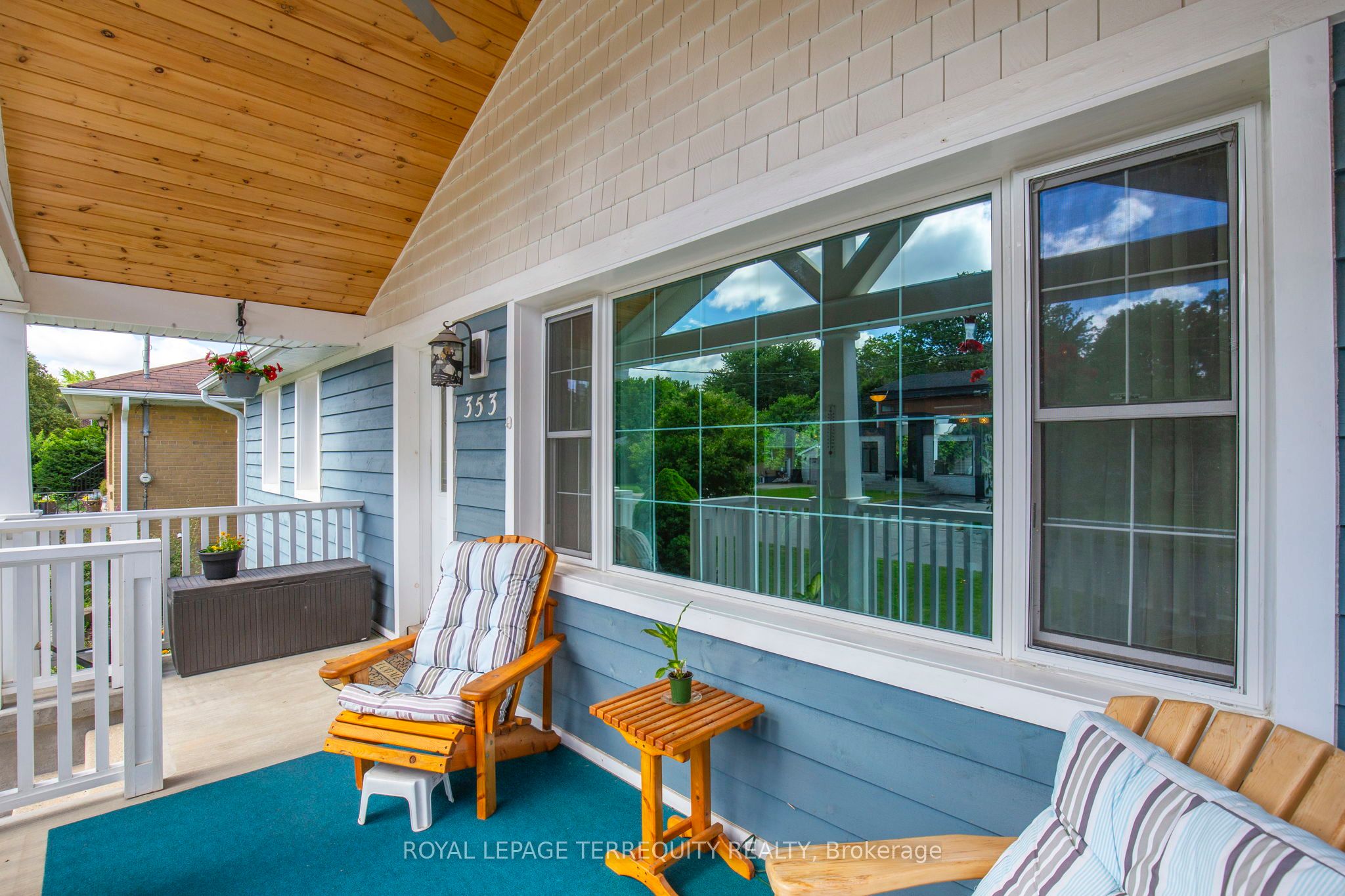 353 Kingsleigh Court