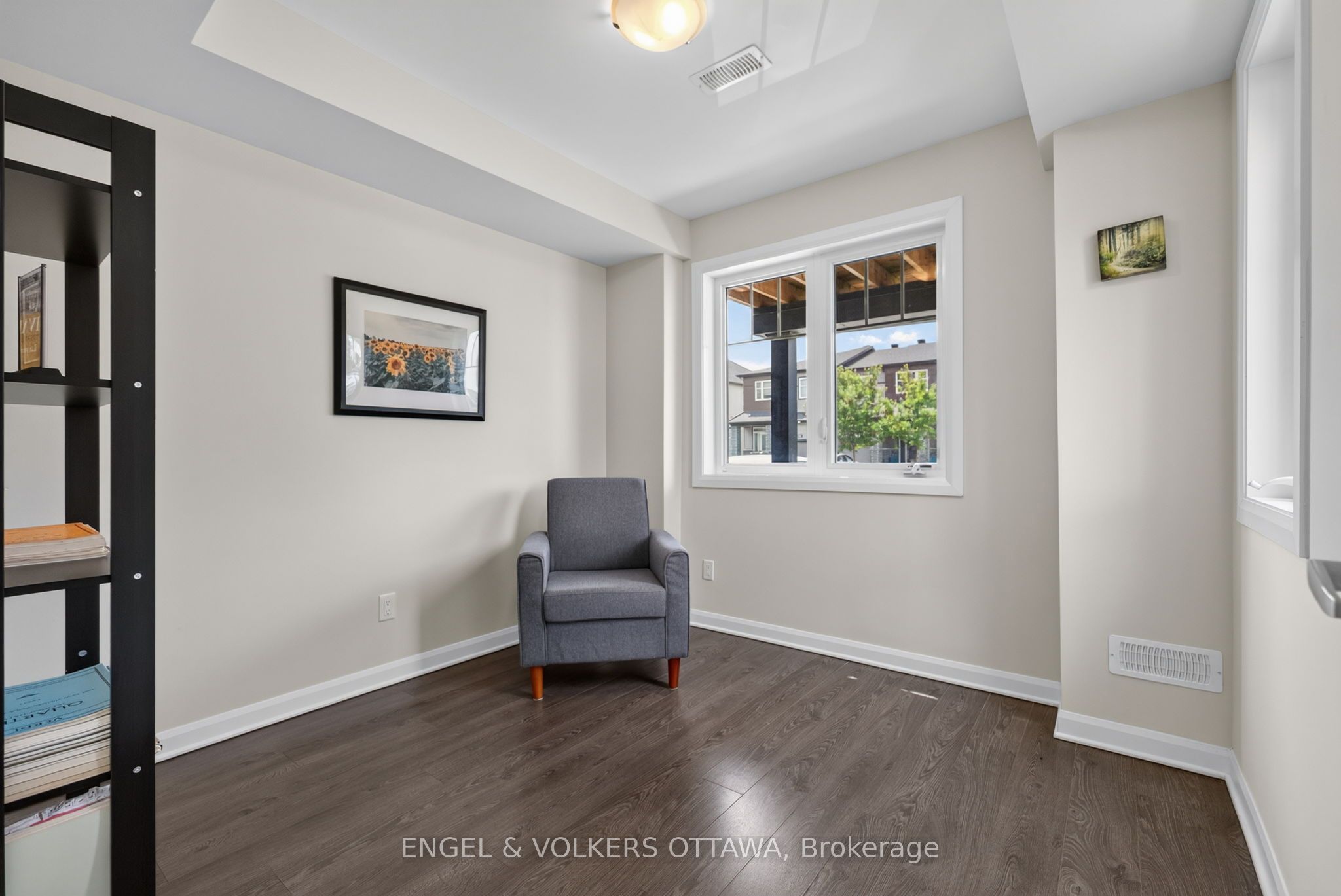 547 Clemency Crescent