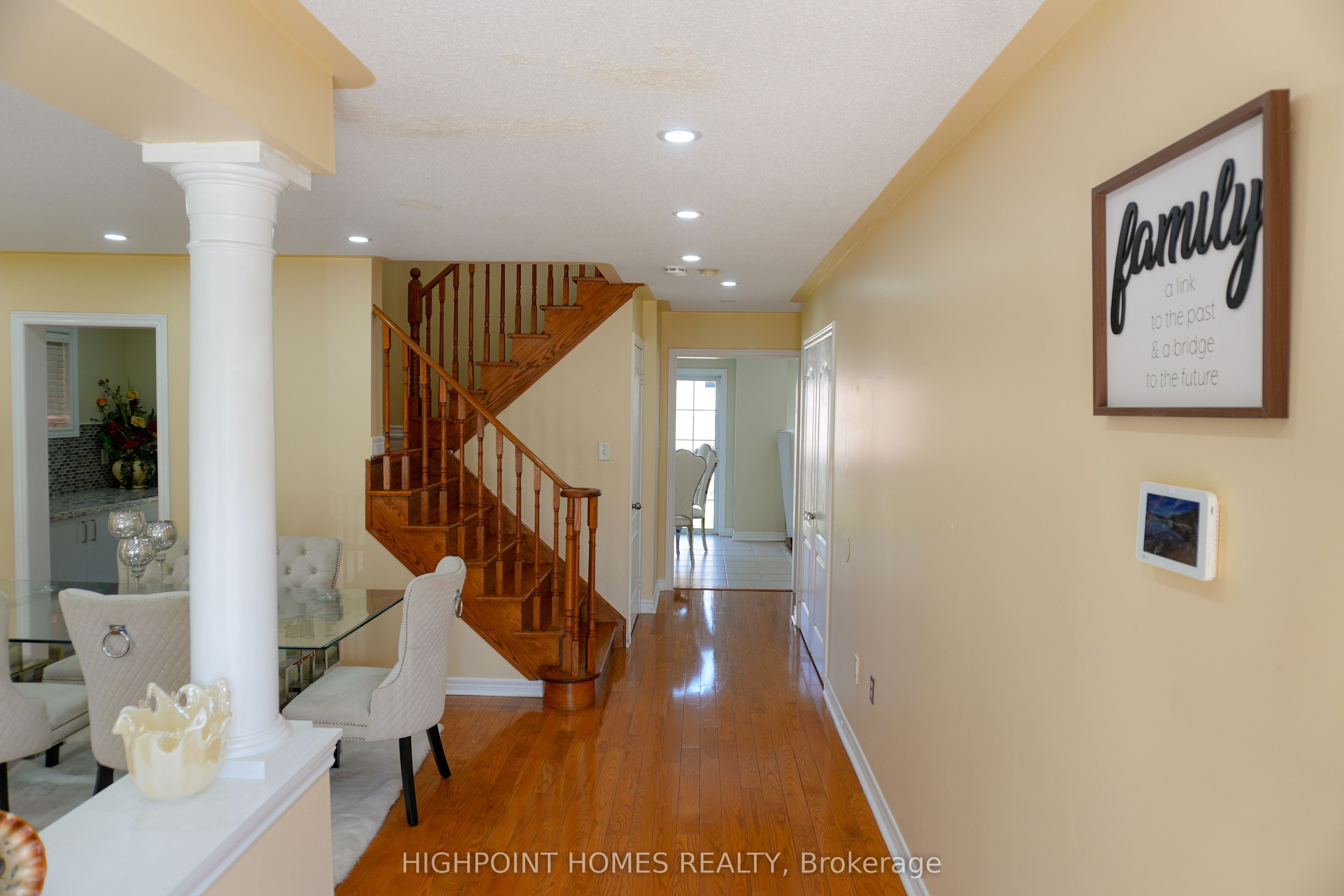 58 Morland Crescent
