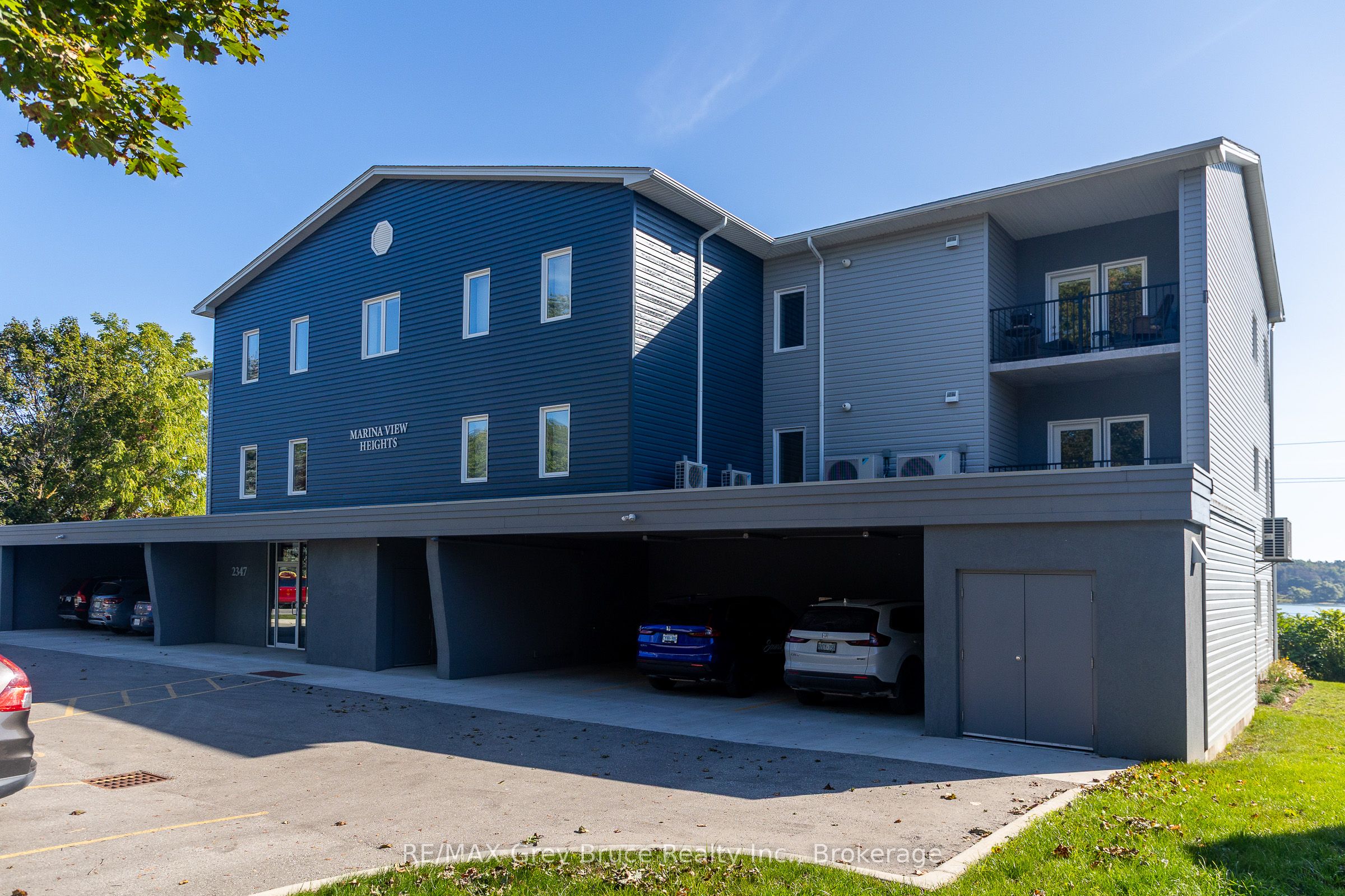 2347 3rd Avenue W 21