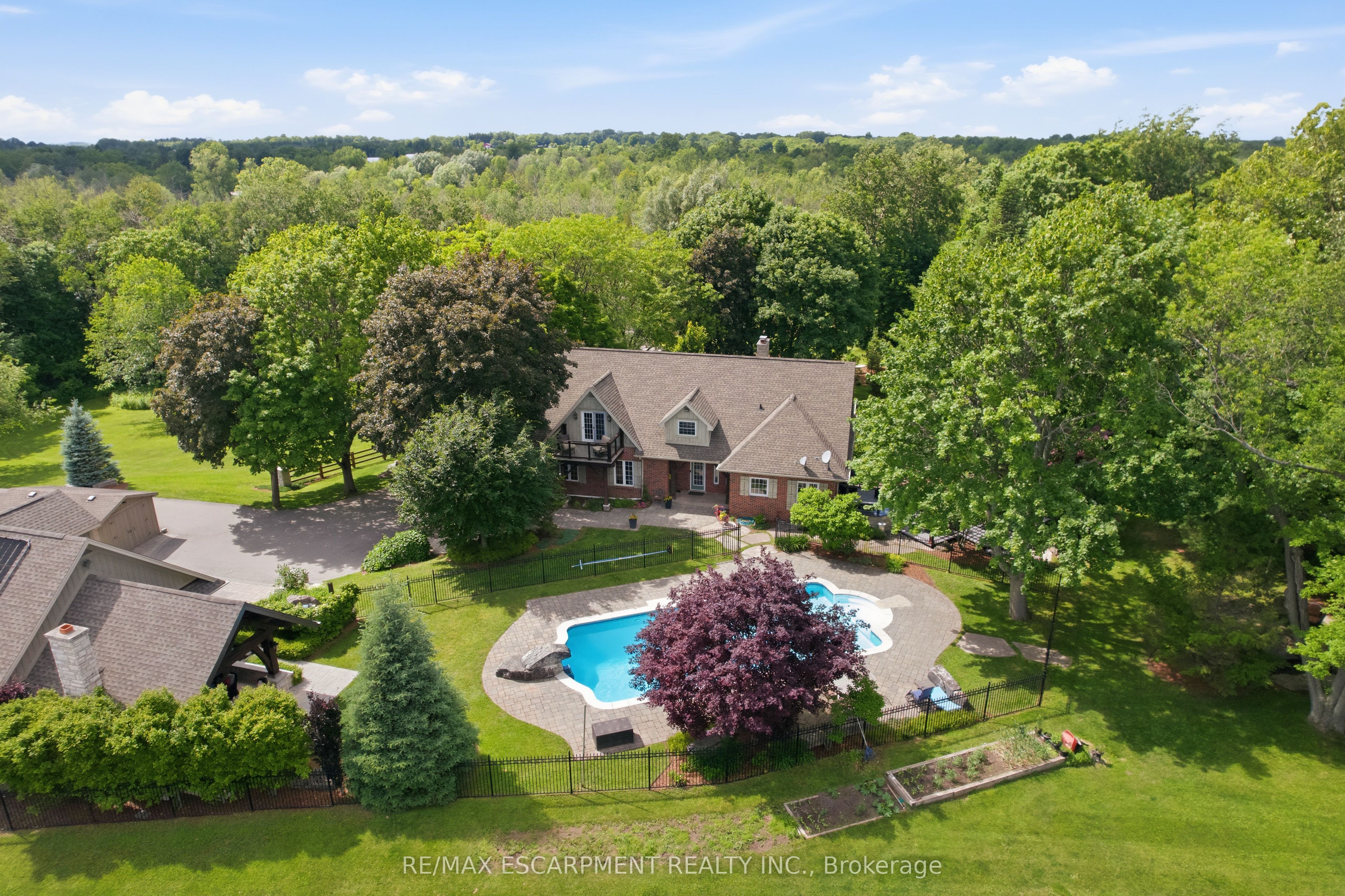 314 7th Concession Road E