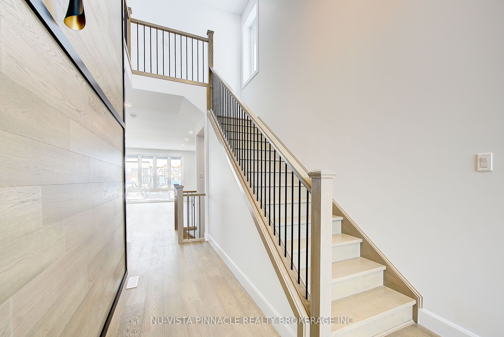 4332 Green Bend