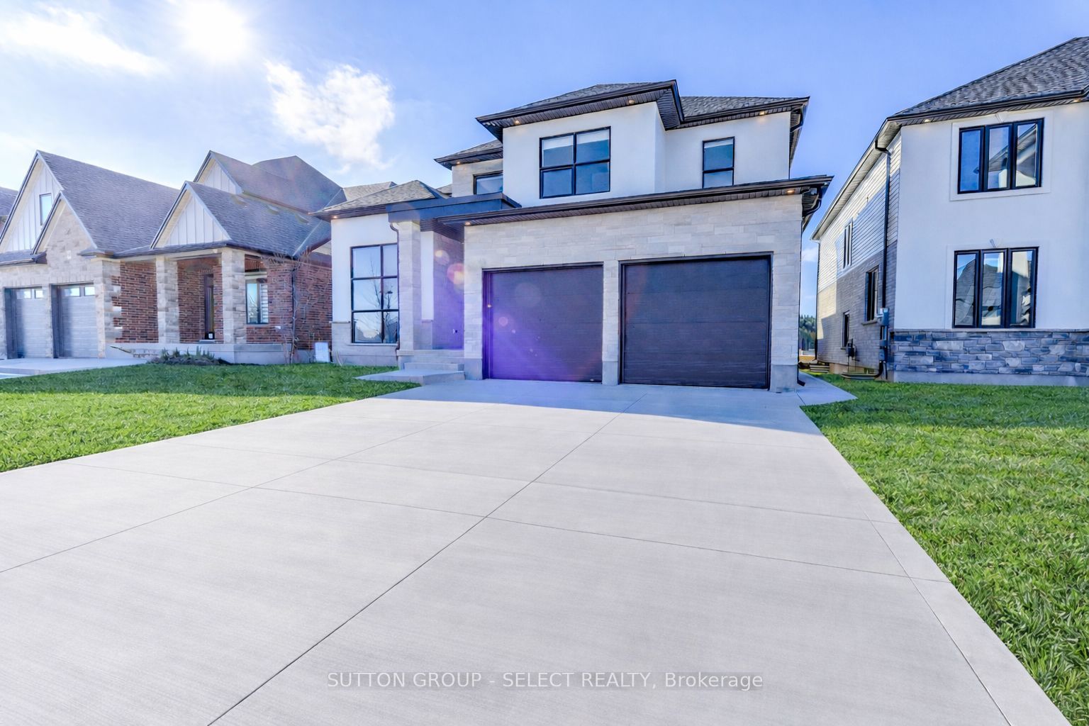 102 Silver Maple Circle