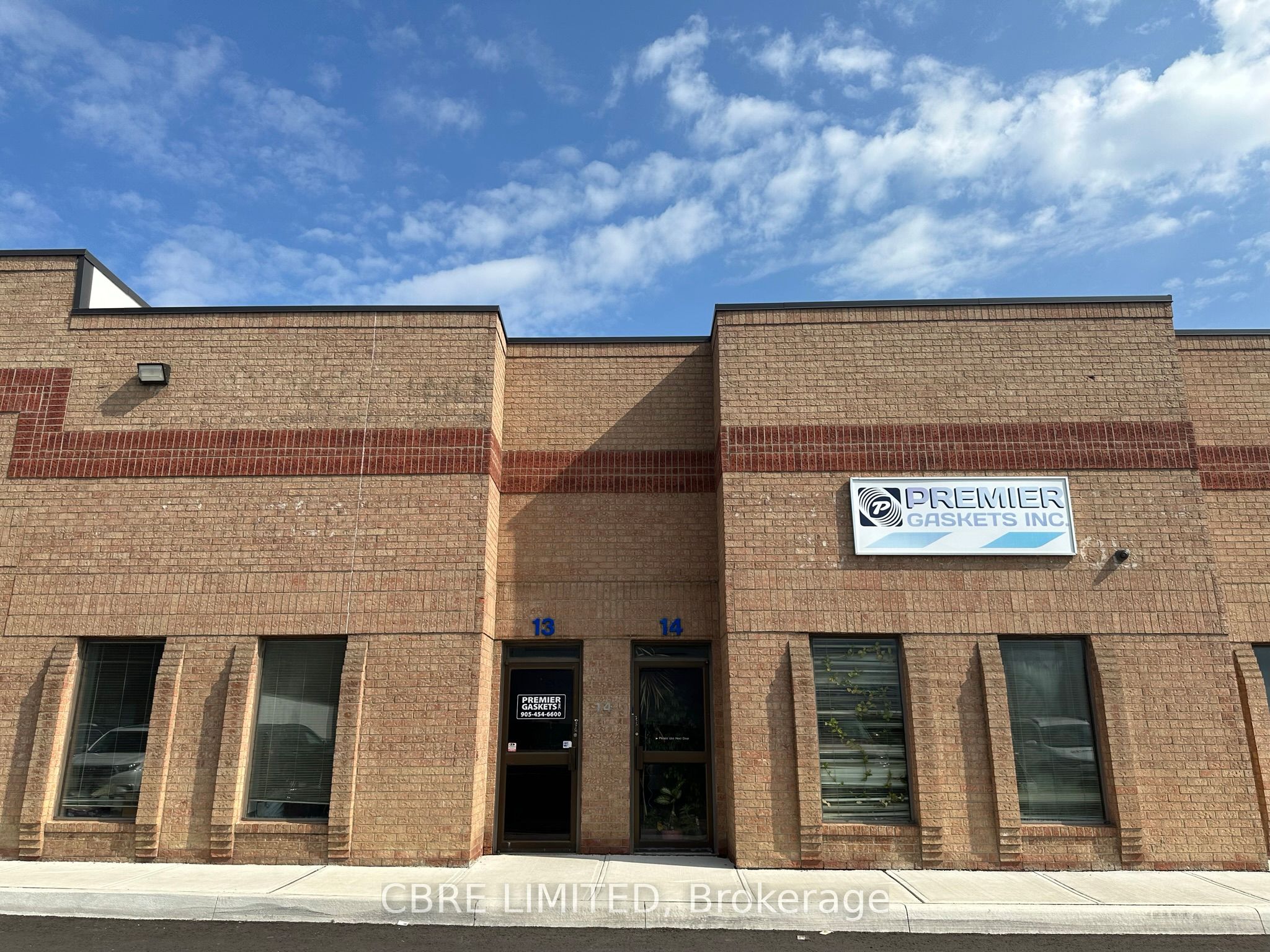 10 Wilkinson Road 13-14