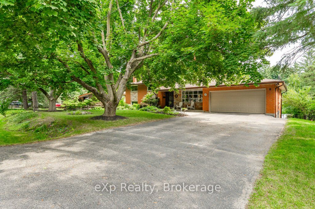 8 Malvern Crescent