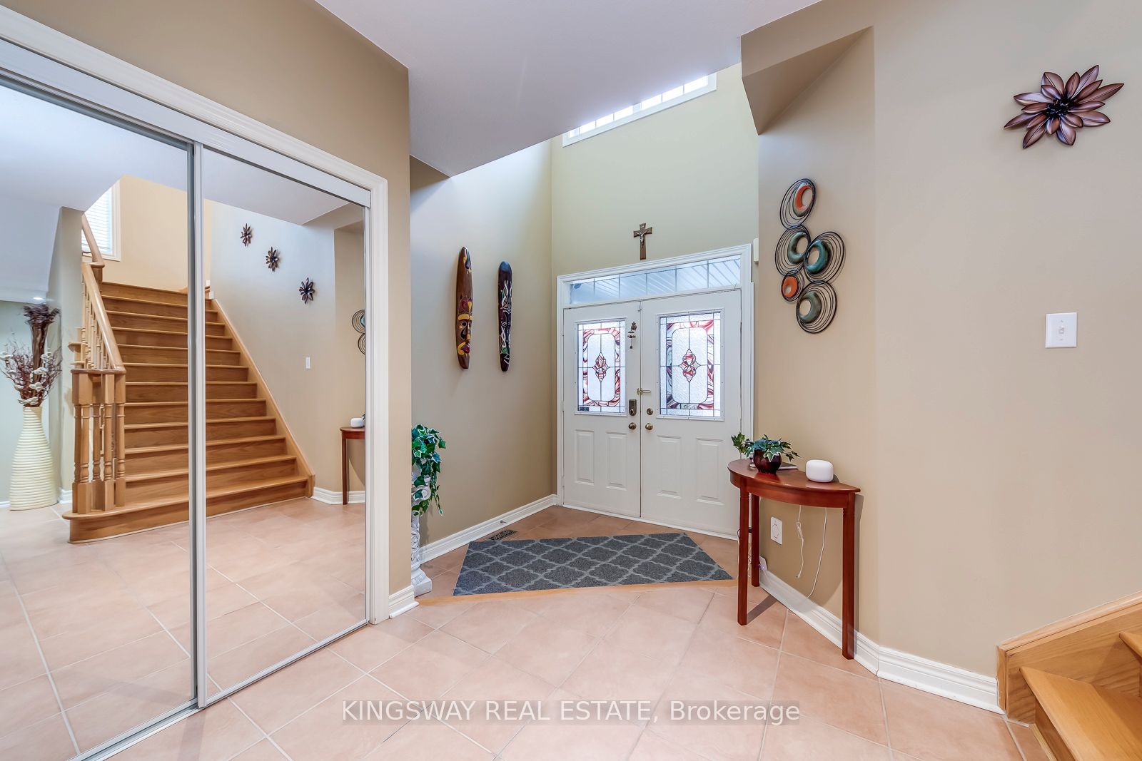 5829 Yachtsman Crossing