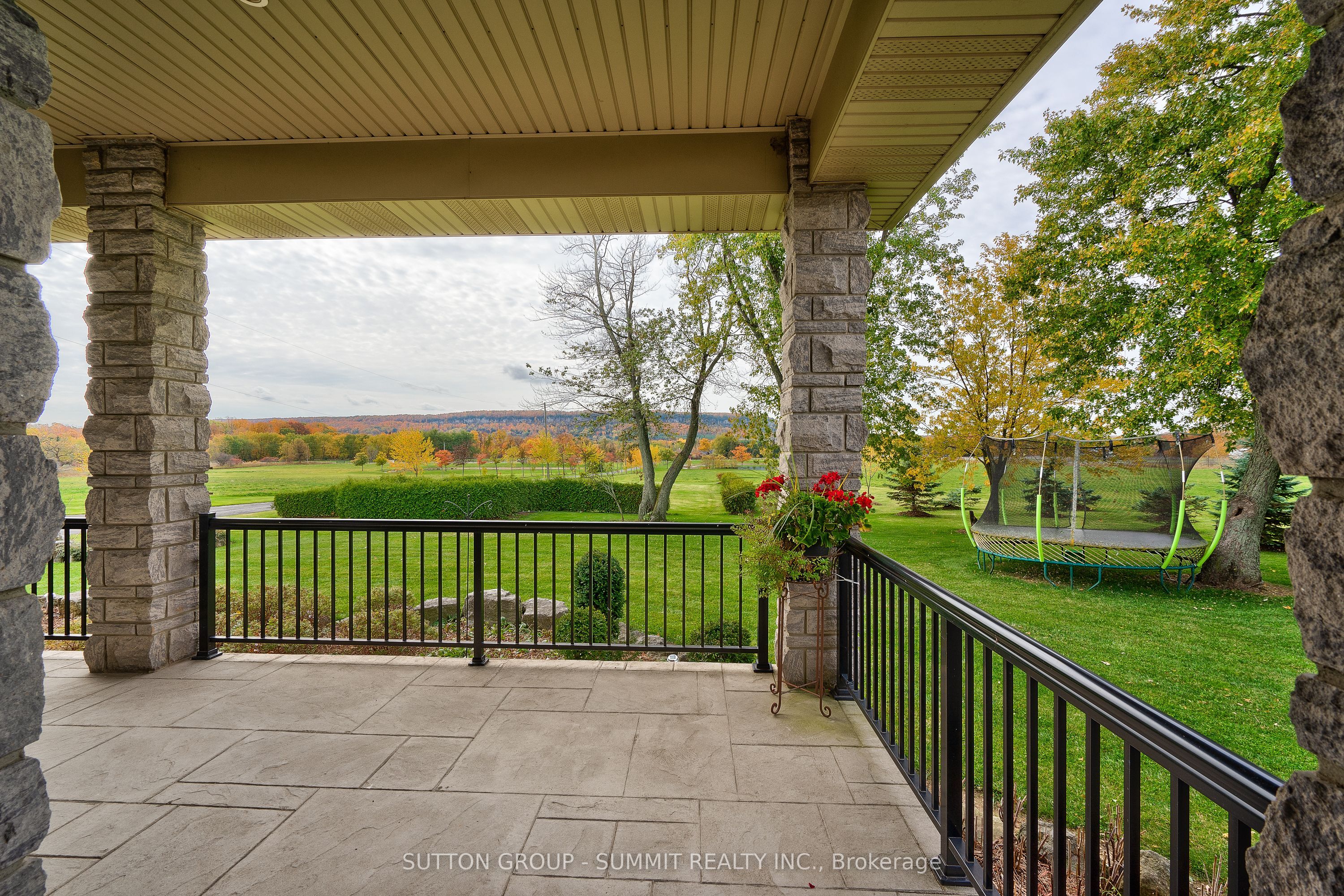 5431 Appleby Line