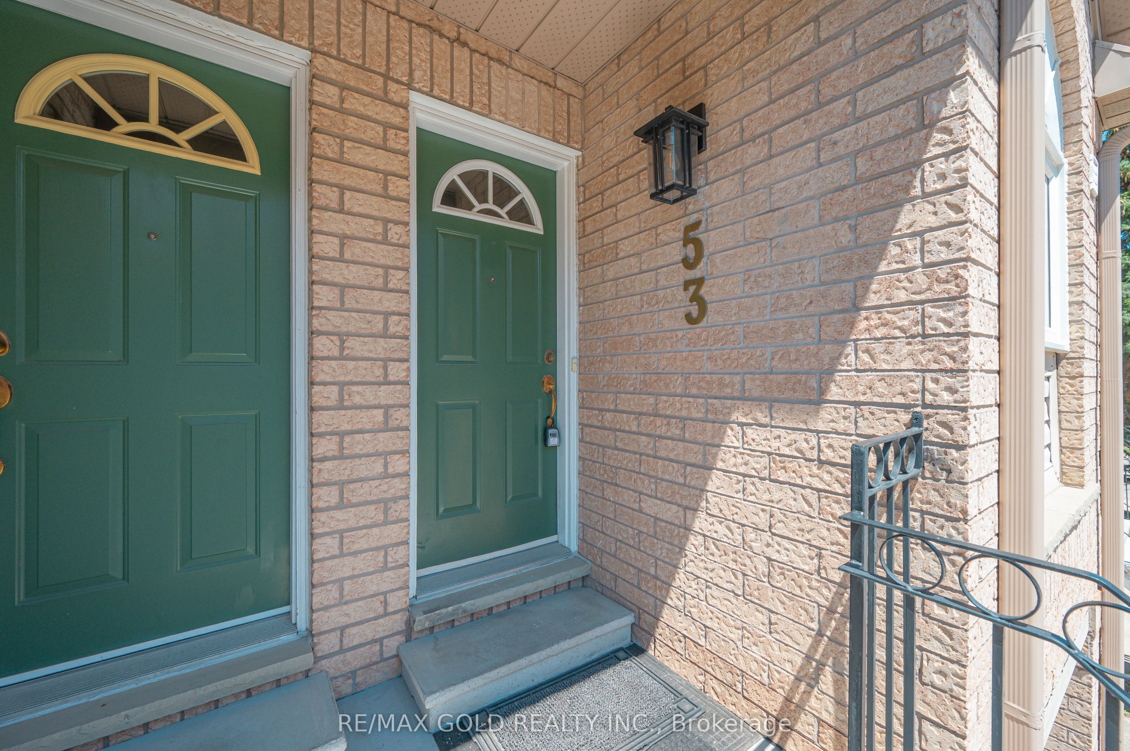 80 Strathaven Drive 53
