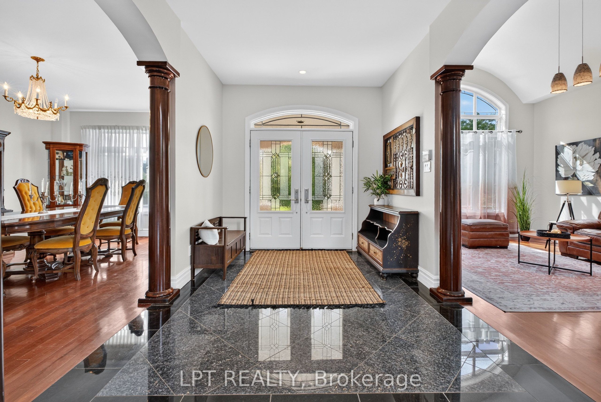 62 Tradewinds Drive