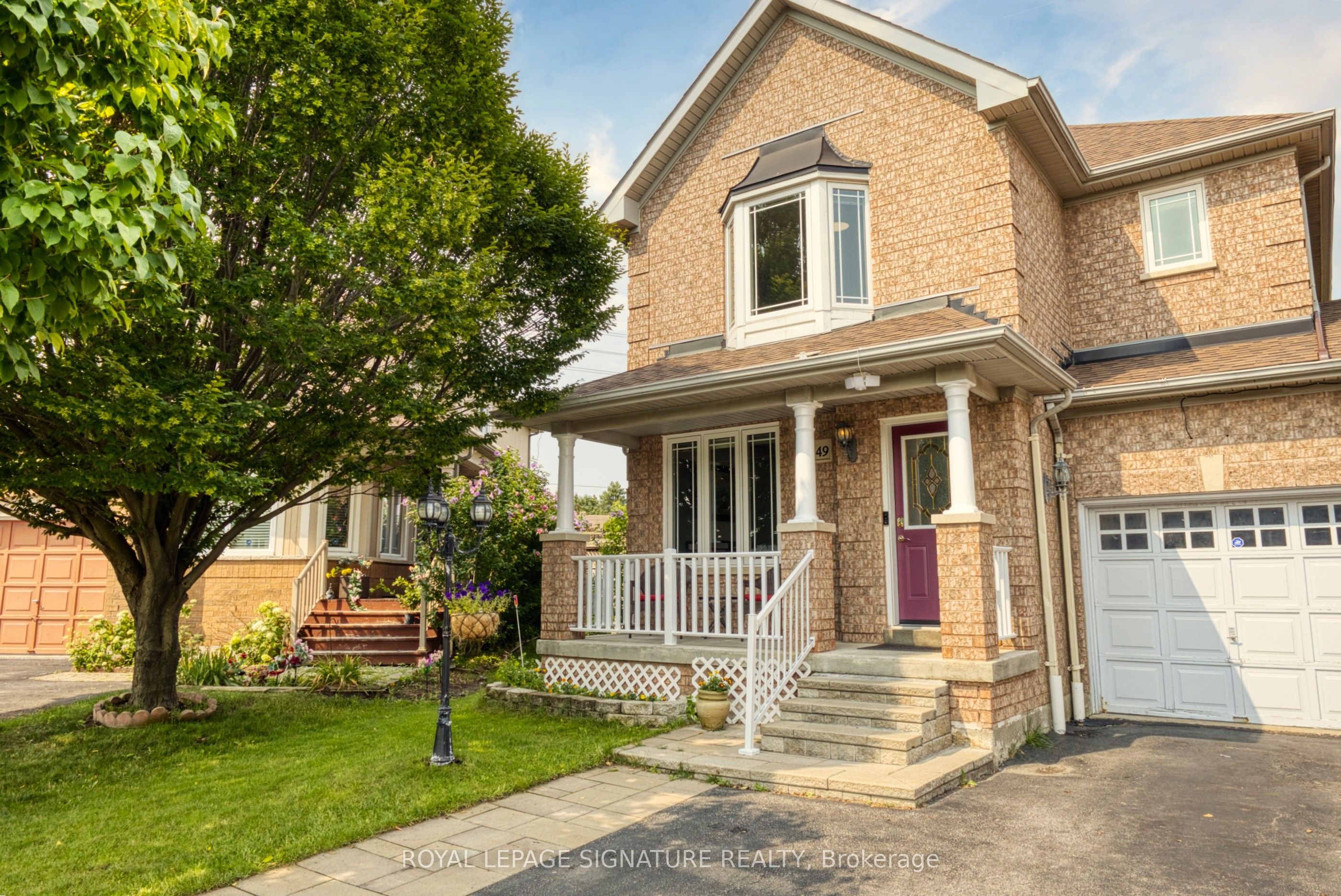 2449 BANKSIDE DR Drive
