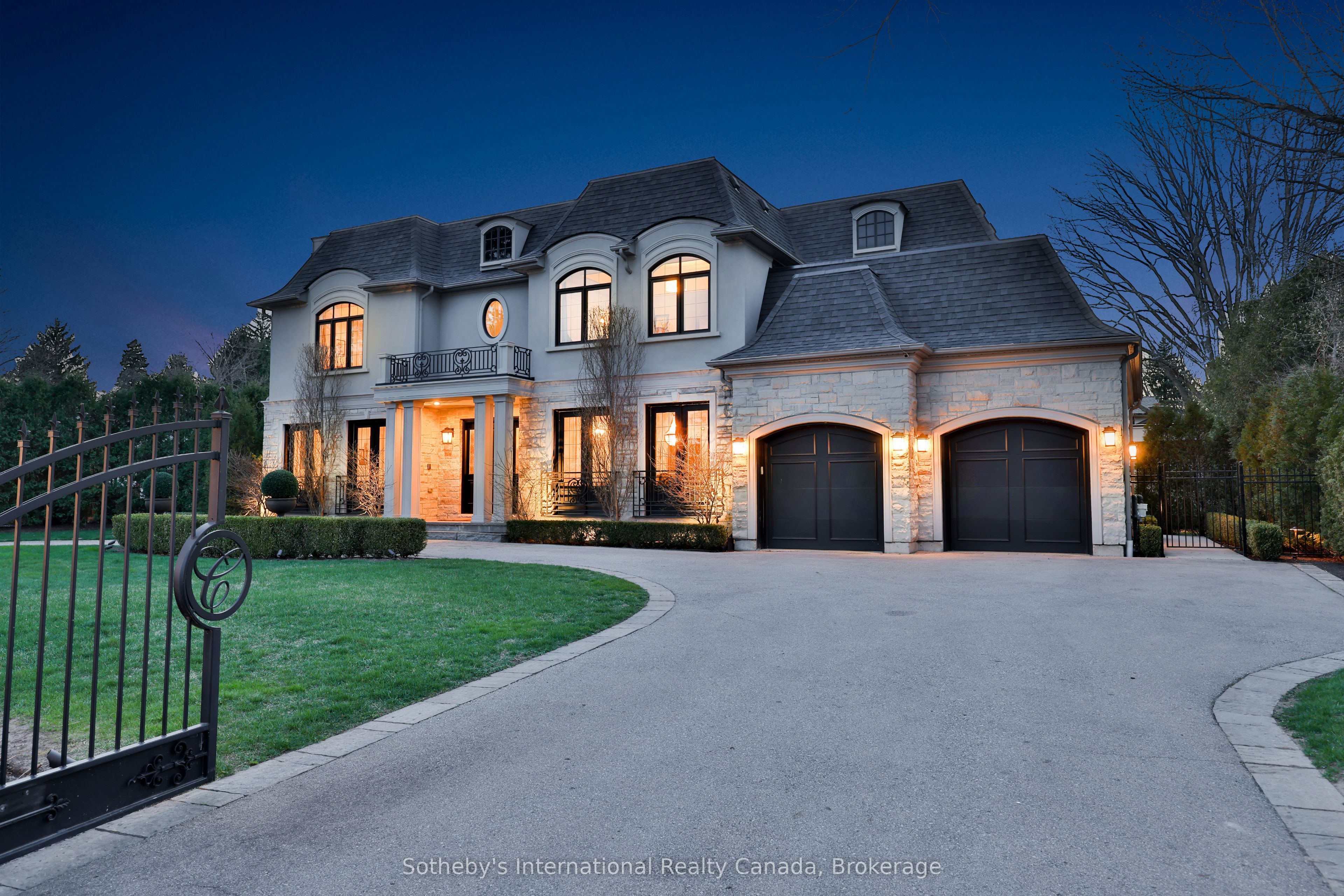 1497 Lakeshore Road W