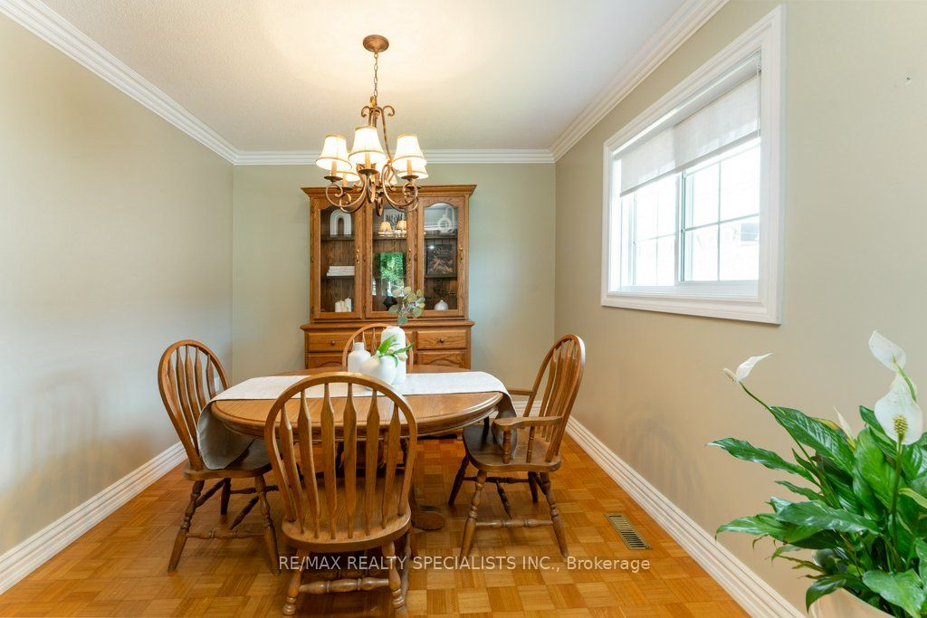 330 Hickory Circle