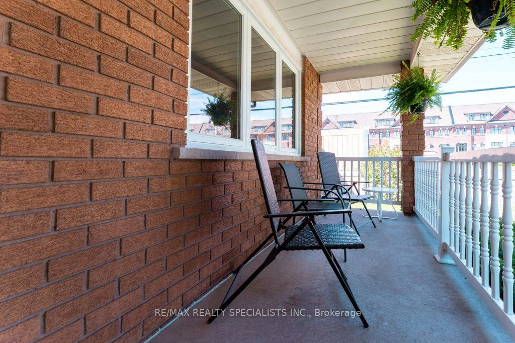 330 Hickory Circle