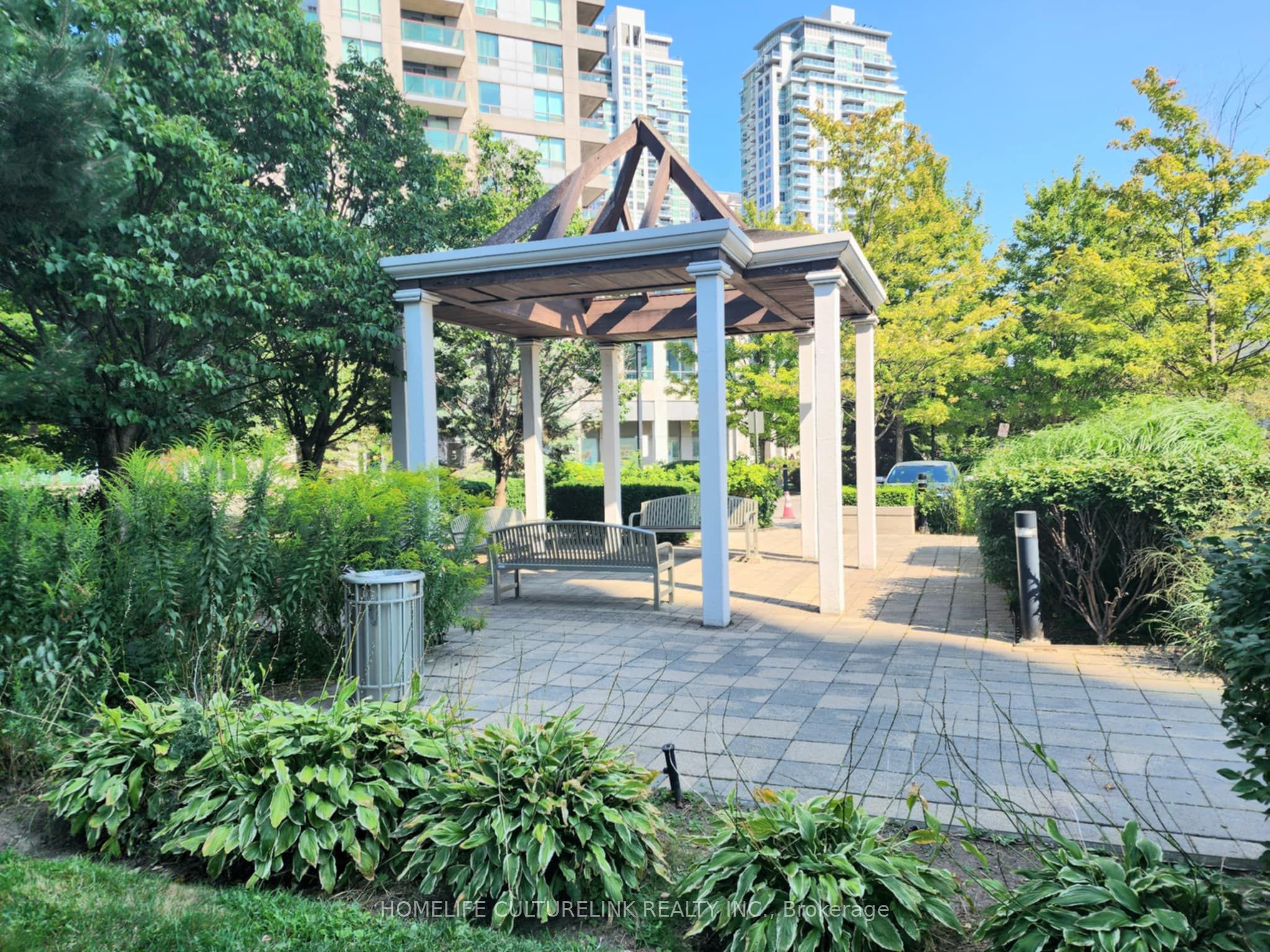 50 Brian Harrison Way 305