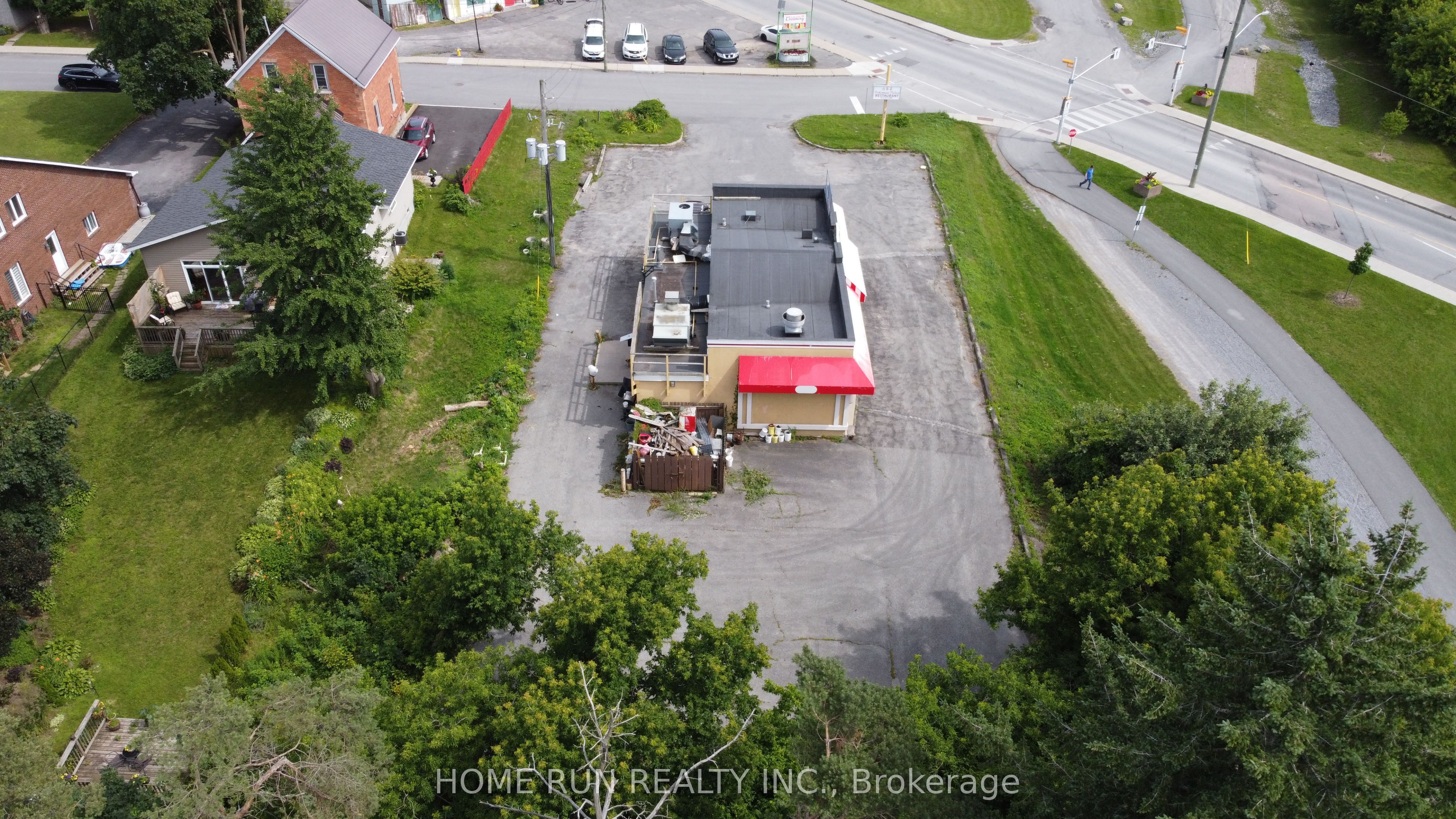 45 MUNRO Street