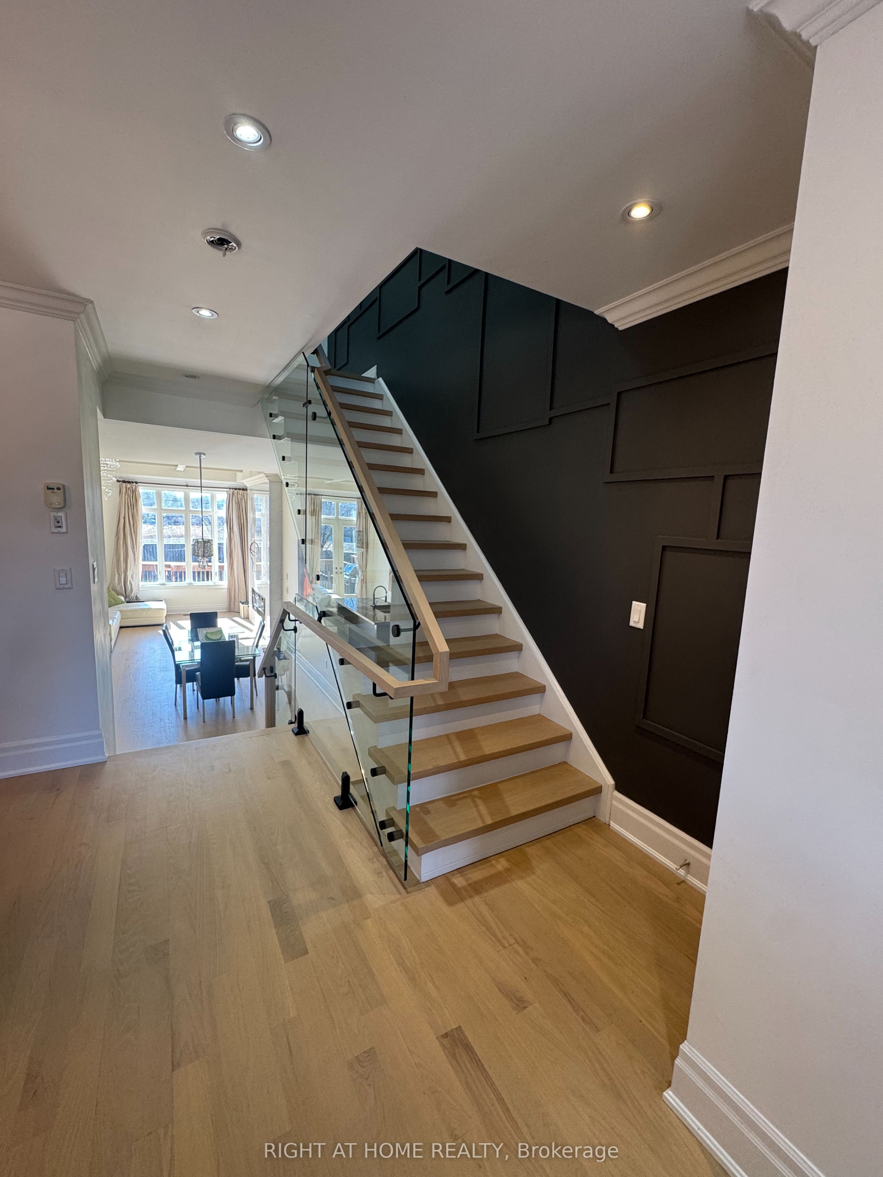 58B Thirty Second Street