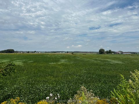 1052 Walton Avenue N North Perth ON N4W 3S2