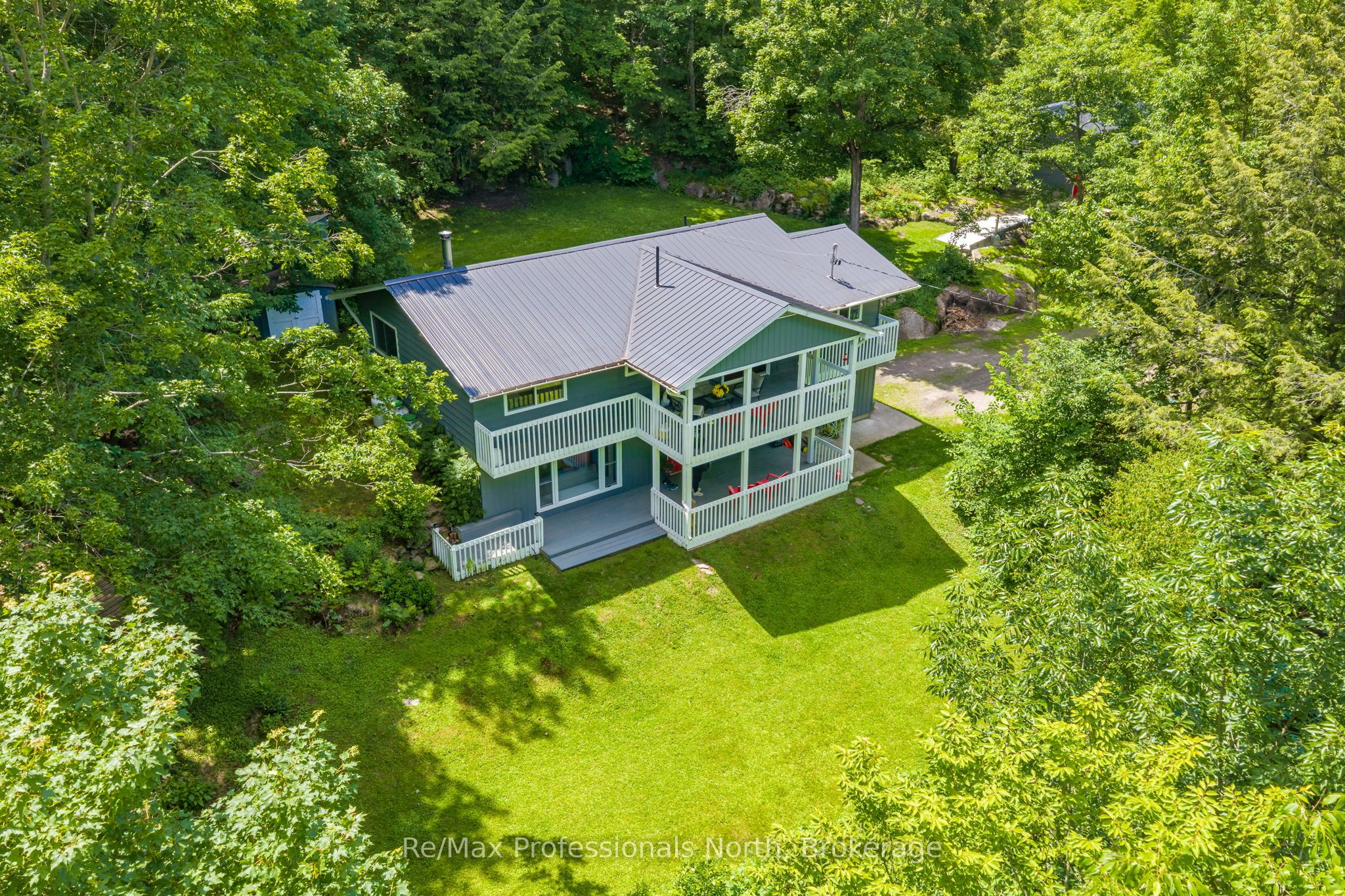 1032 Bradley Road