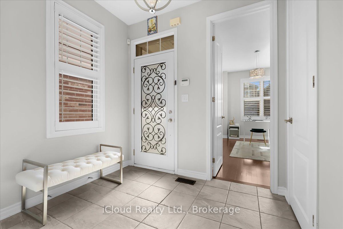 337 Cedar Hedge N/A