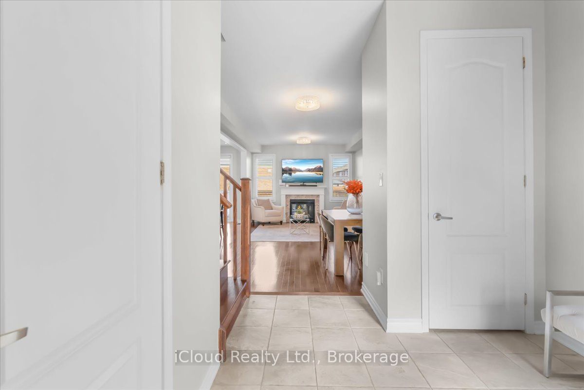 337 Cedar Hedge N/A