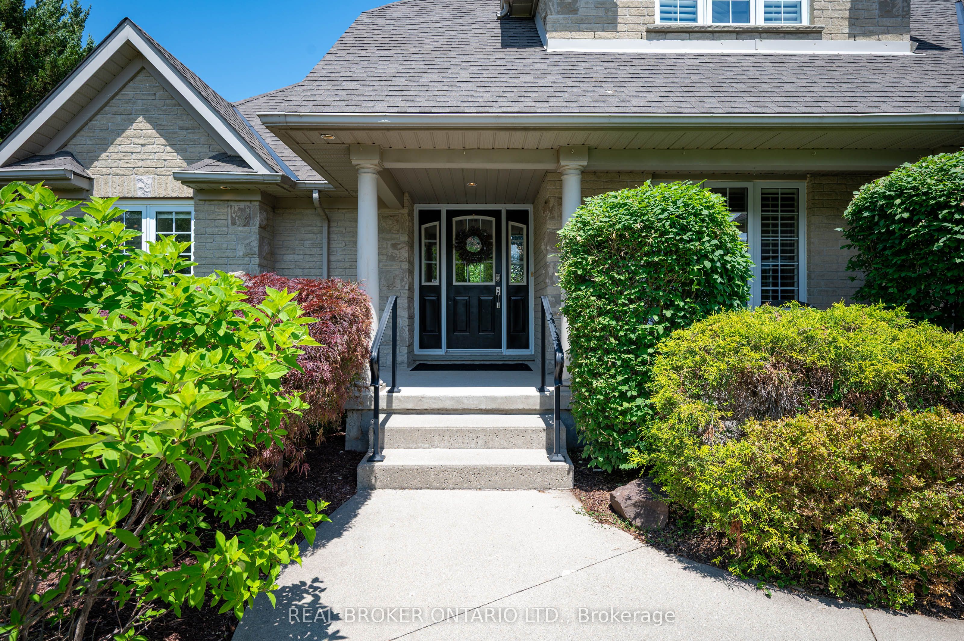 6 Pioneer Tower Crescent