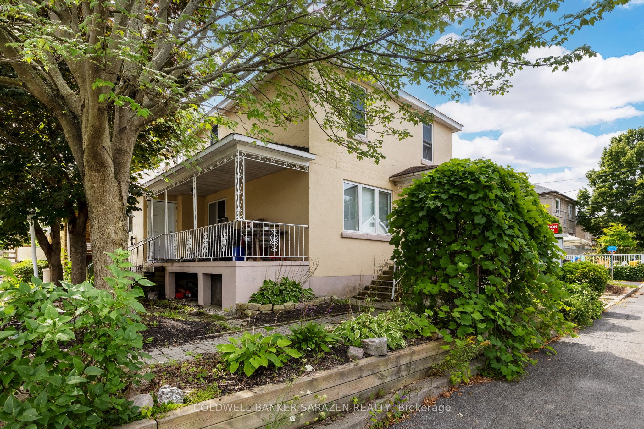 278 ST JACQUES Street