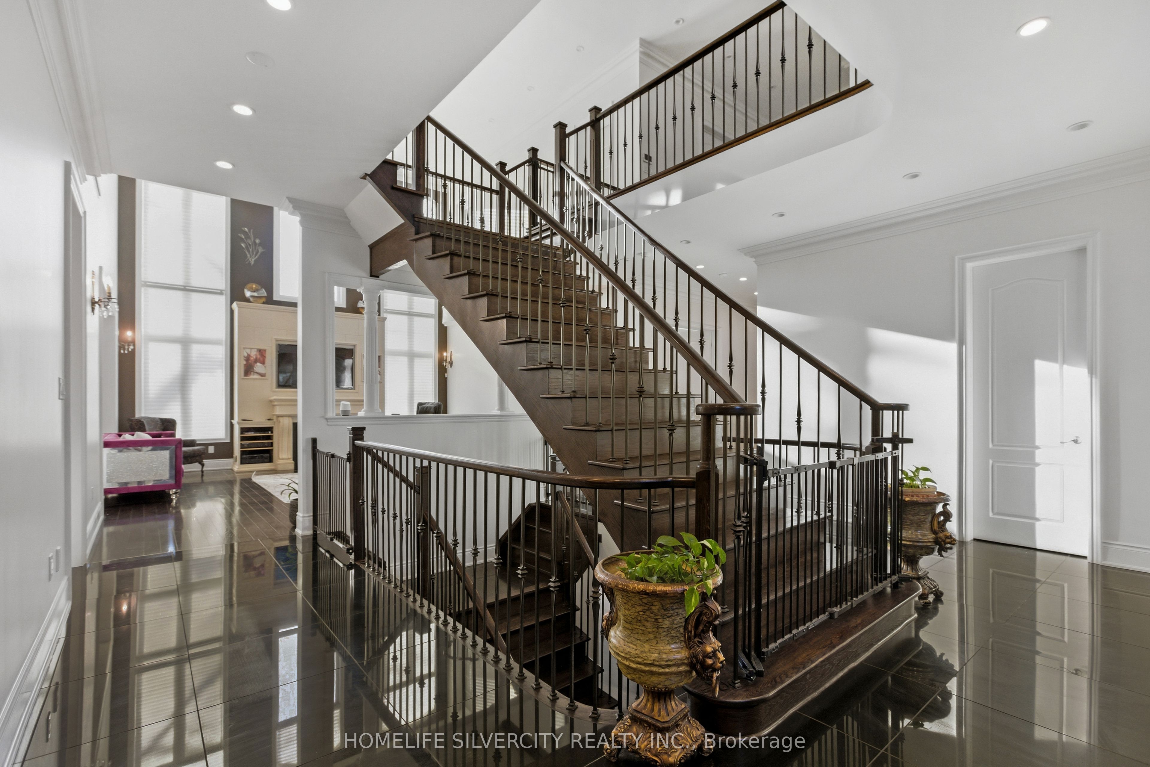 492 Rougemount Drive