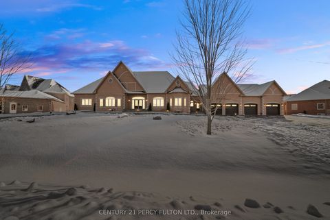 5121 Tom Thomson Court Pickering ON L1Y 0A1