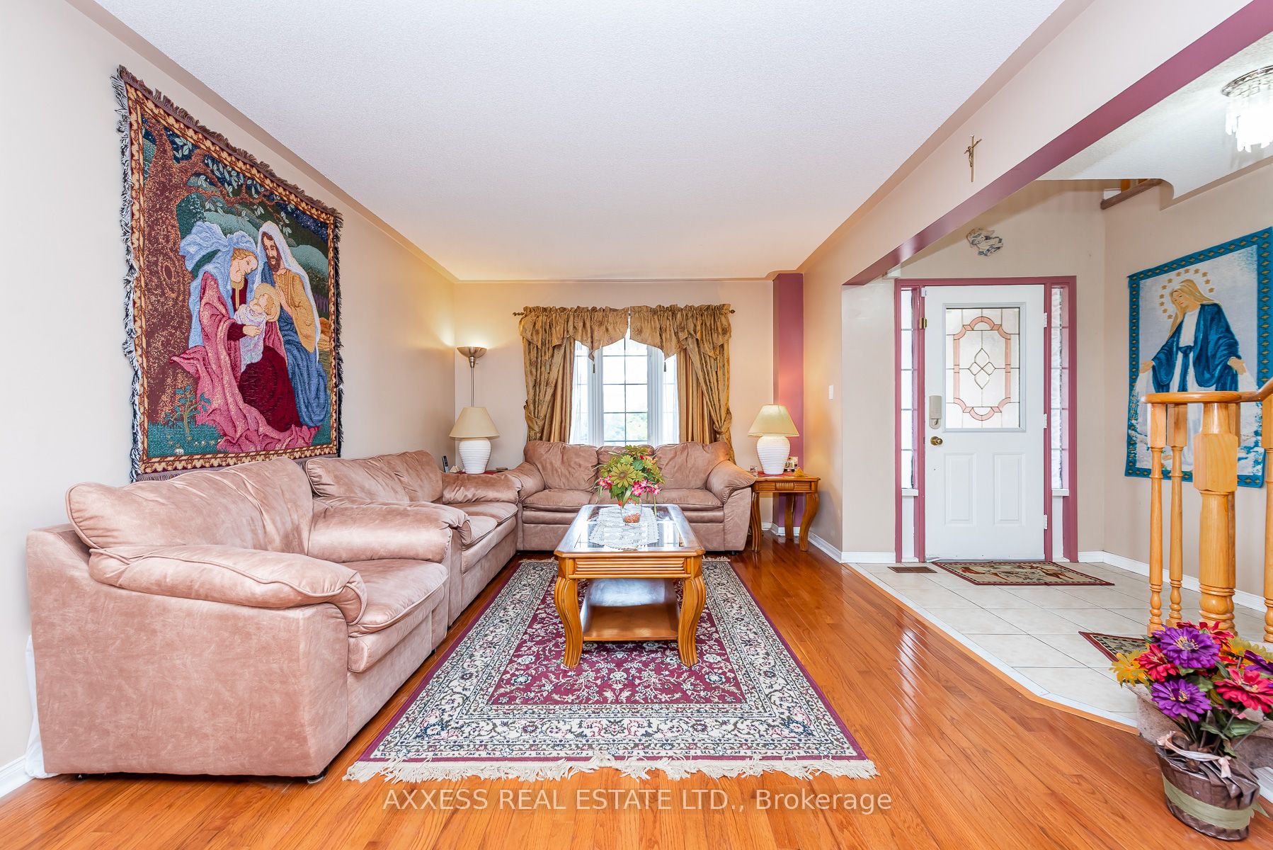975 Bristol Road W