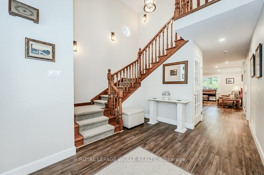 219 Corrie Crescent