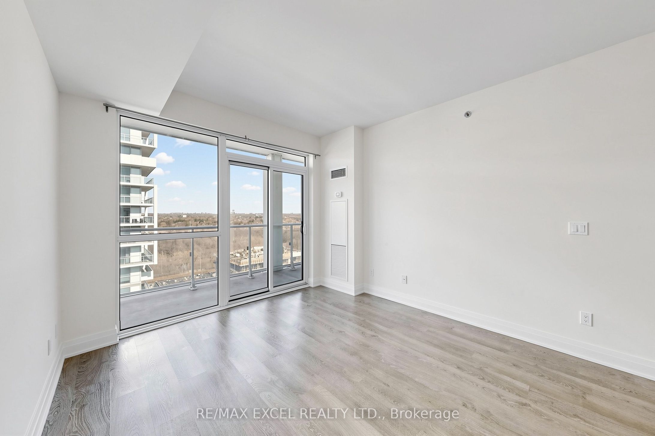 55 Speers Road 1702