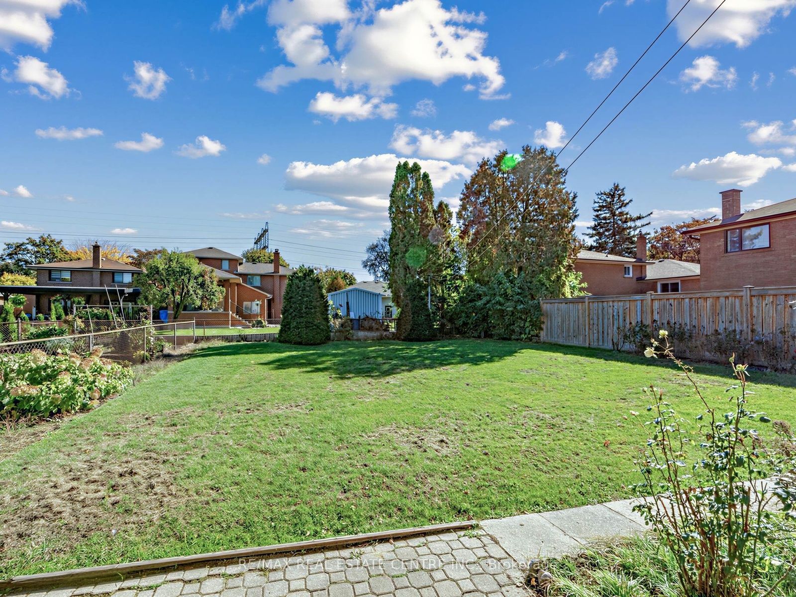 2362 Denise Road