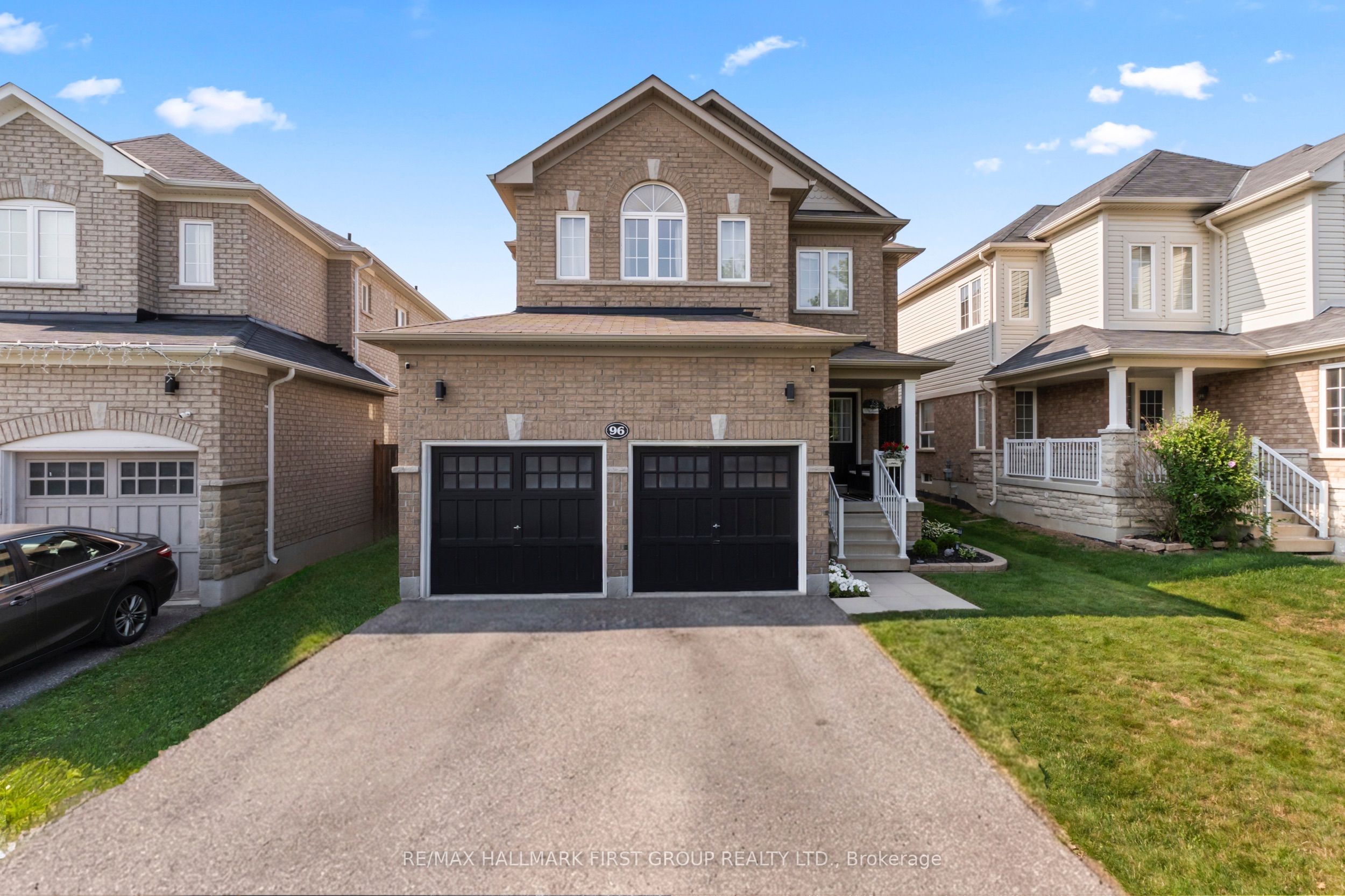 96 Redfern Crescent