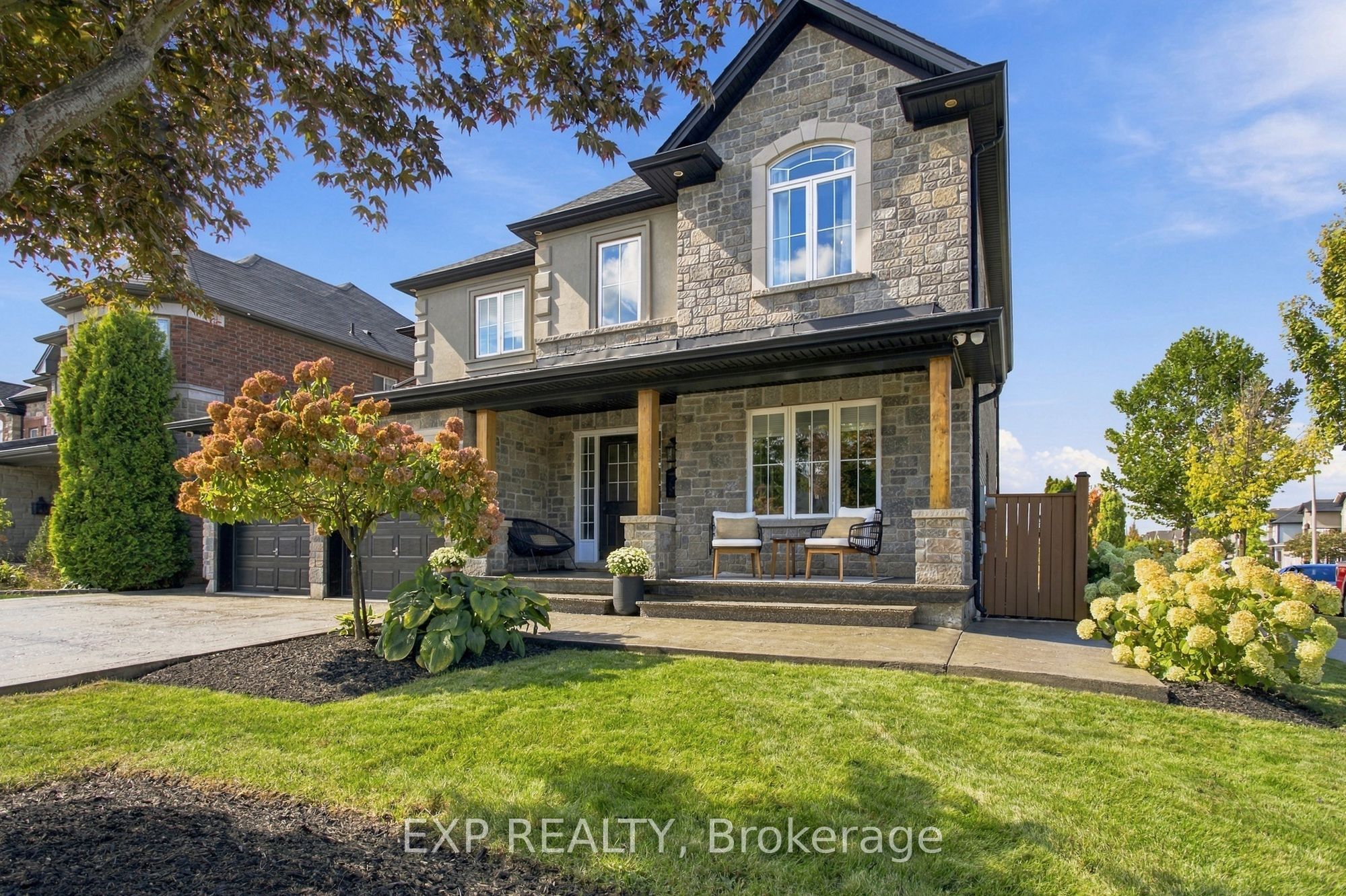 253 Upper Mount Albion Road