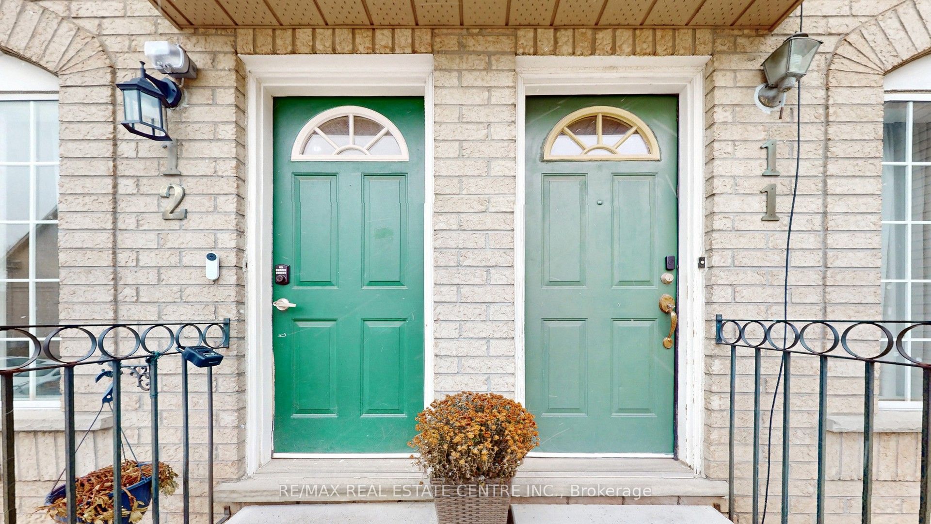 80 Strathaven Drive 12