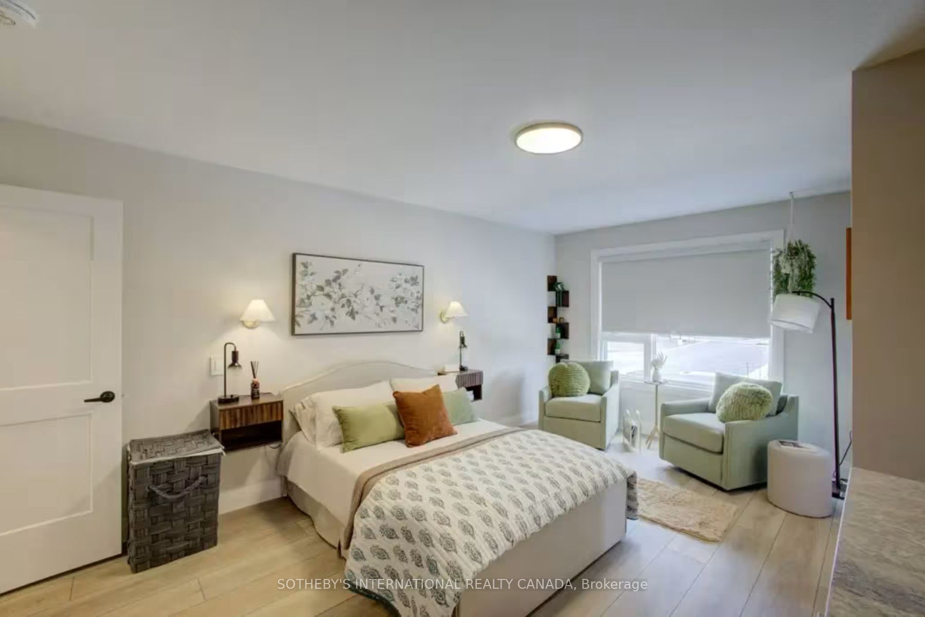 102 Bur Oak Common 67N
