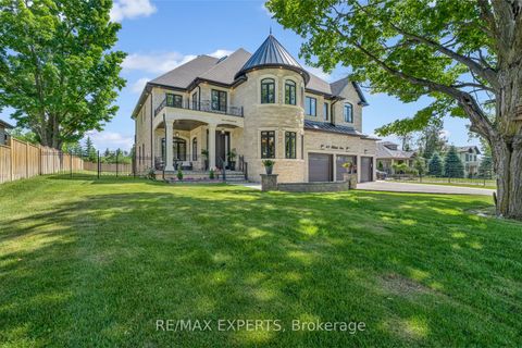 6131 Hillsdale Drive Whitchurch-Stouffville ON L4A 3B7