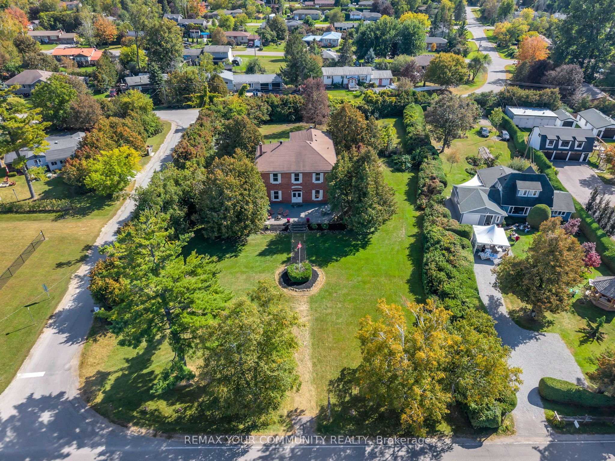 351 Hedge Road