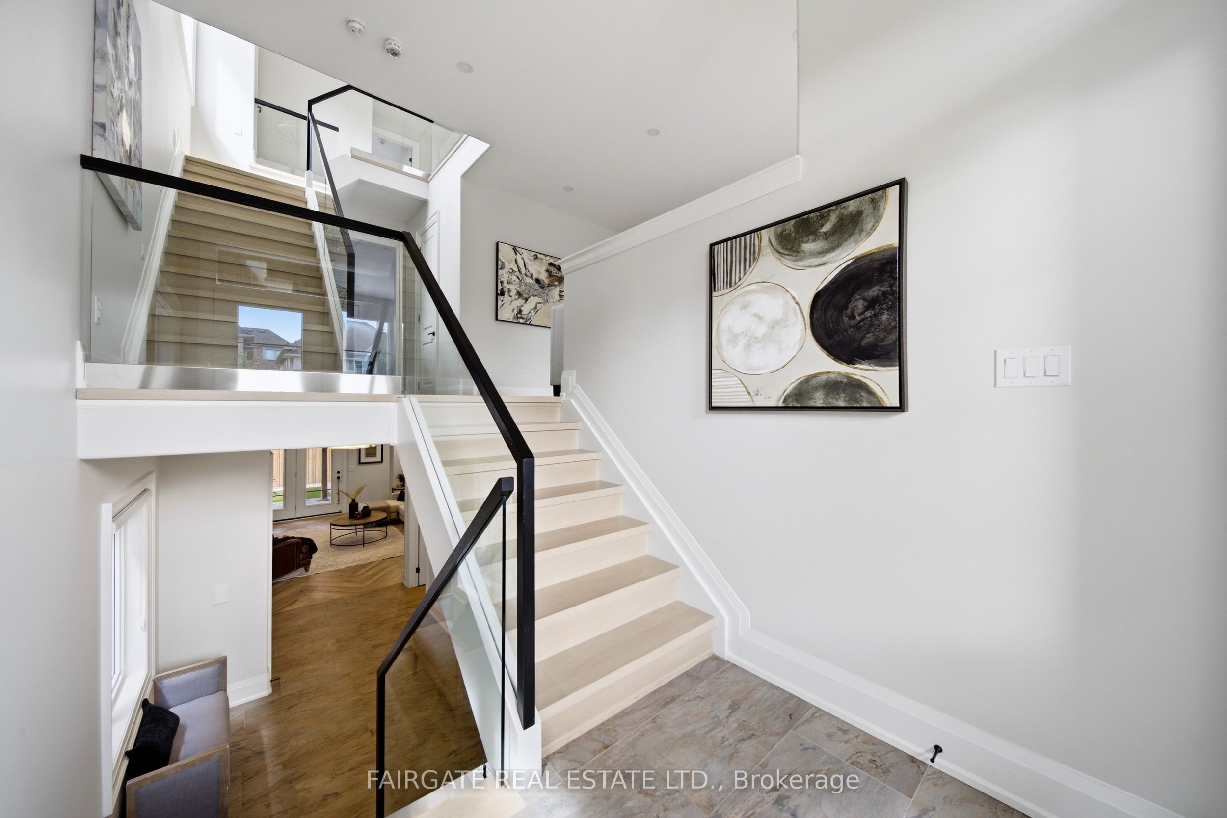15 Princess Charlotte Avenue
