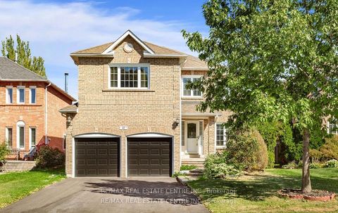 42 Howes Street Ajax ON L1T 3V5