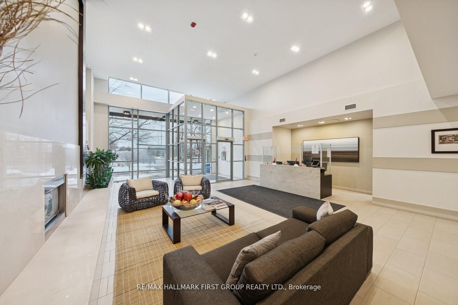 1600 Charles Street 406