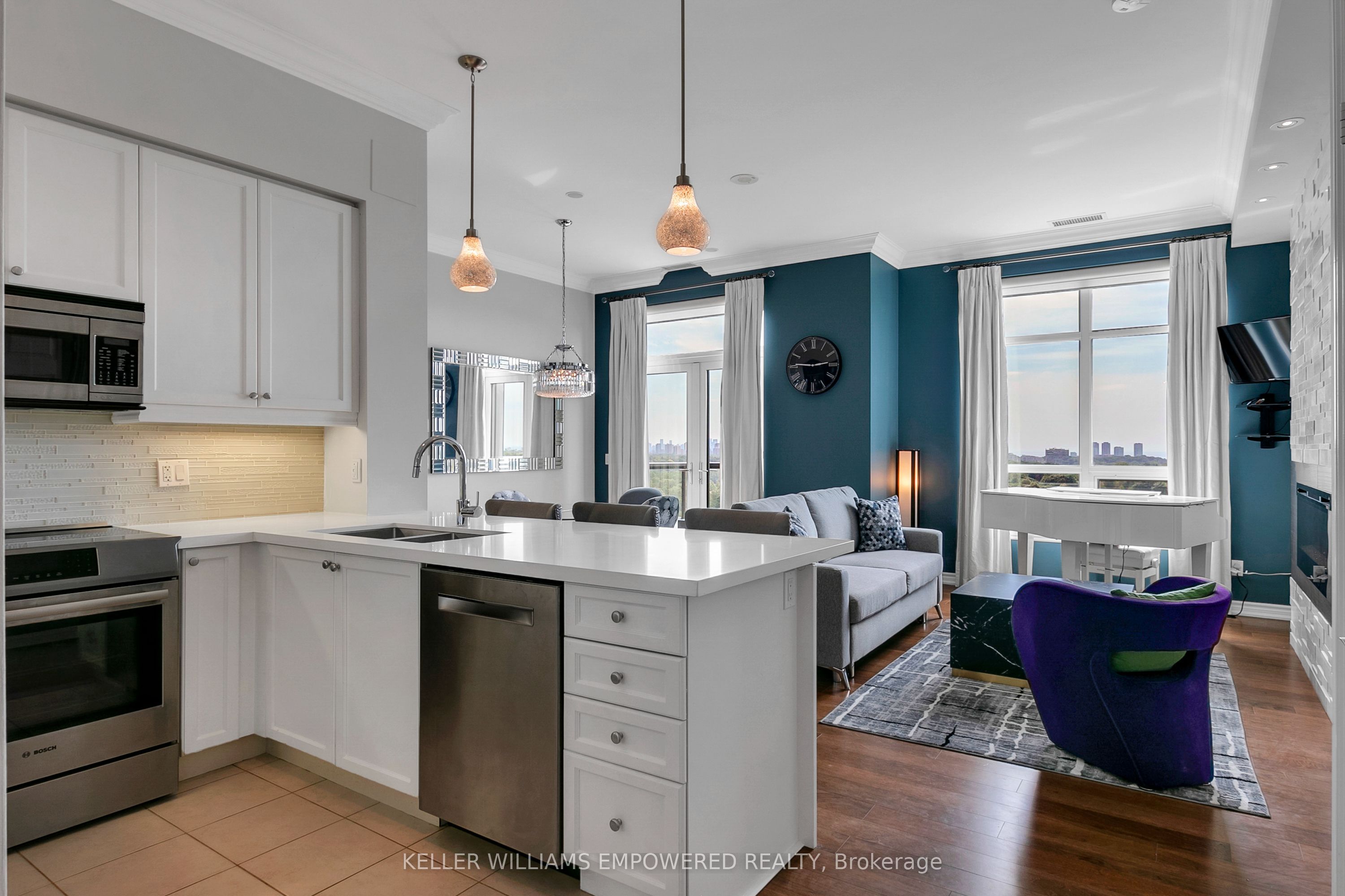 1135 Royal York Road 1406