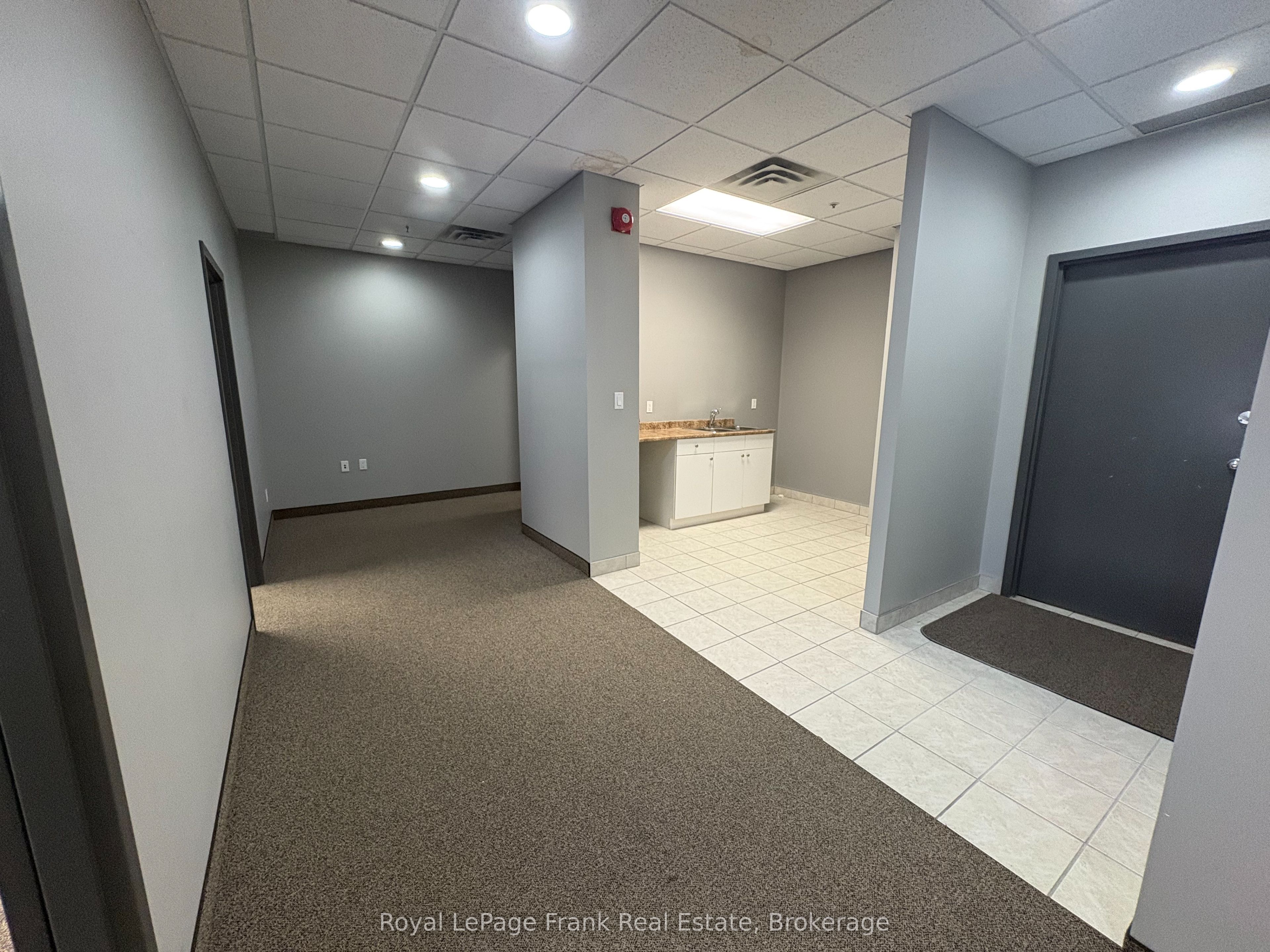 1614 Dundas Street E 210